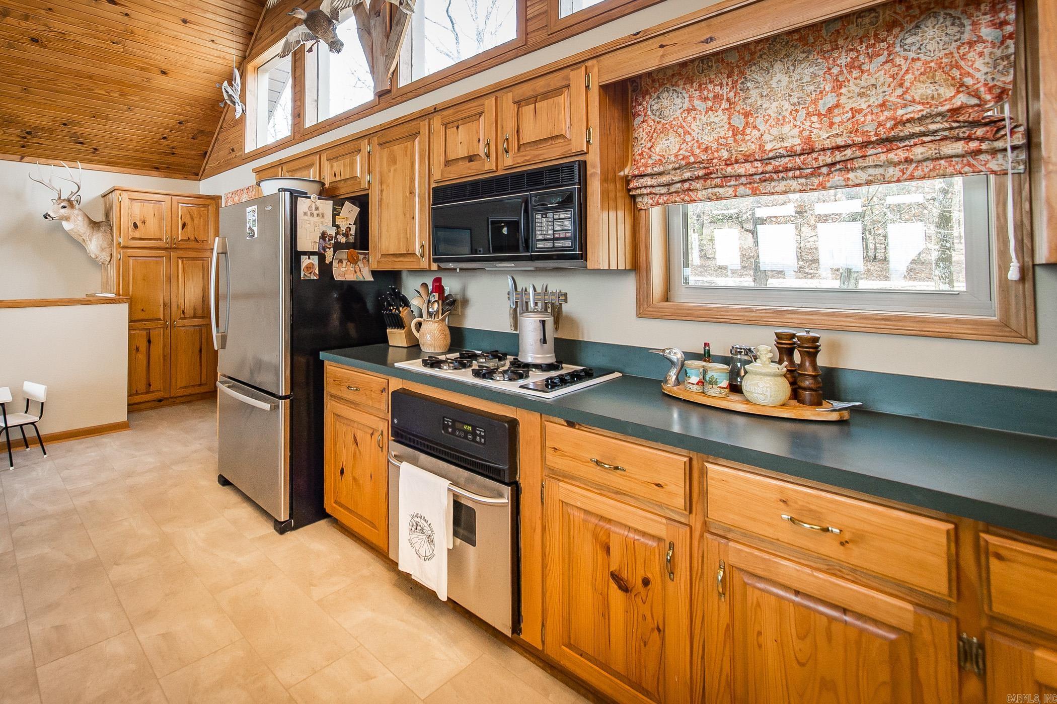 225 E Bluff Quitman, AR 72131