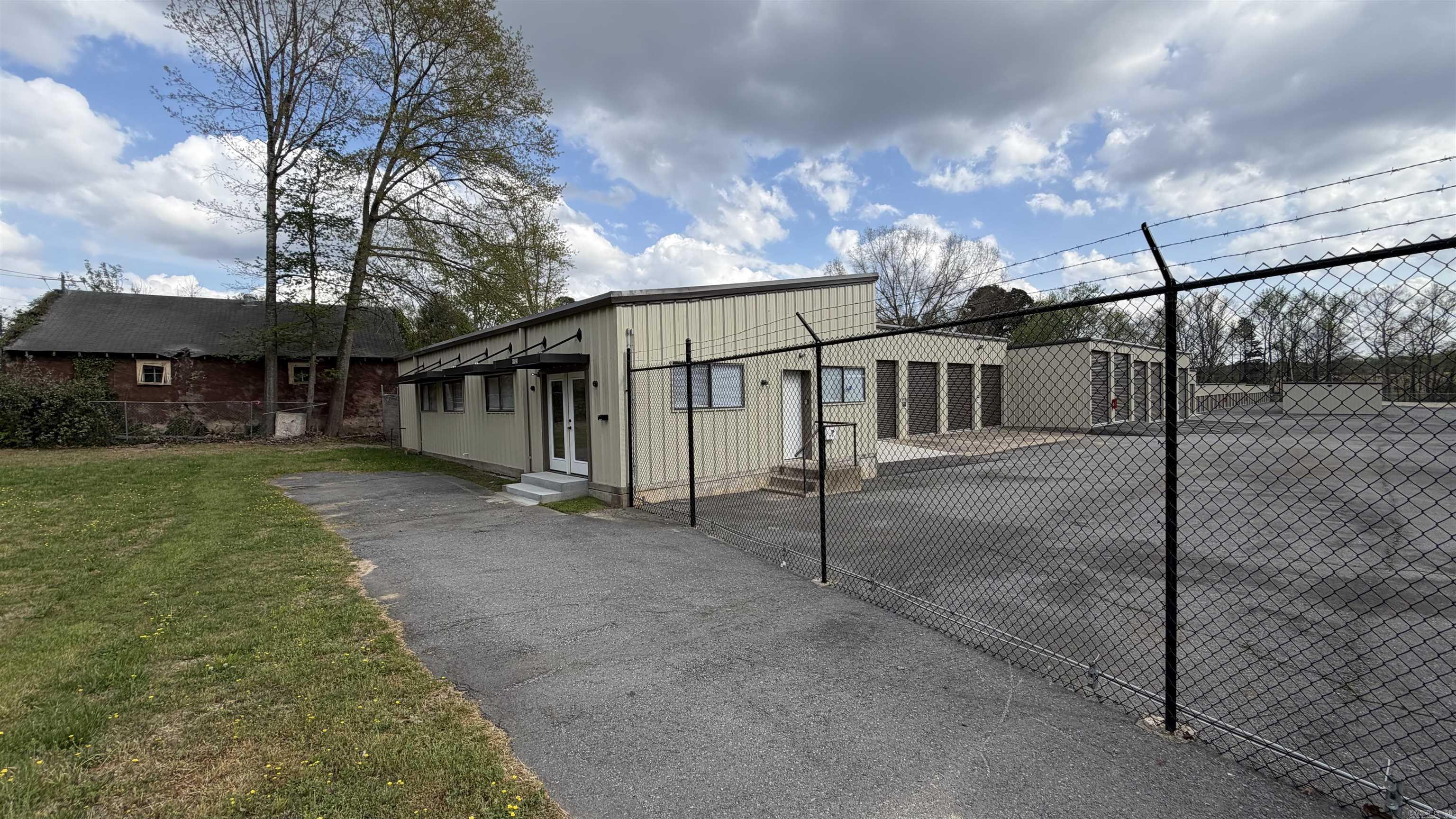 9715 Colonel Glenn  Little Rock, AR