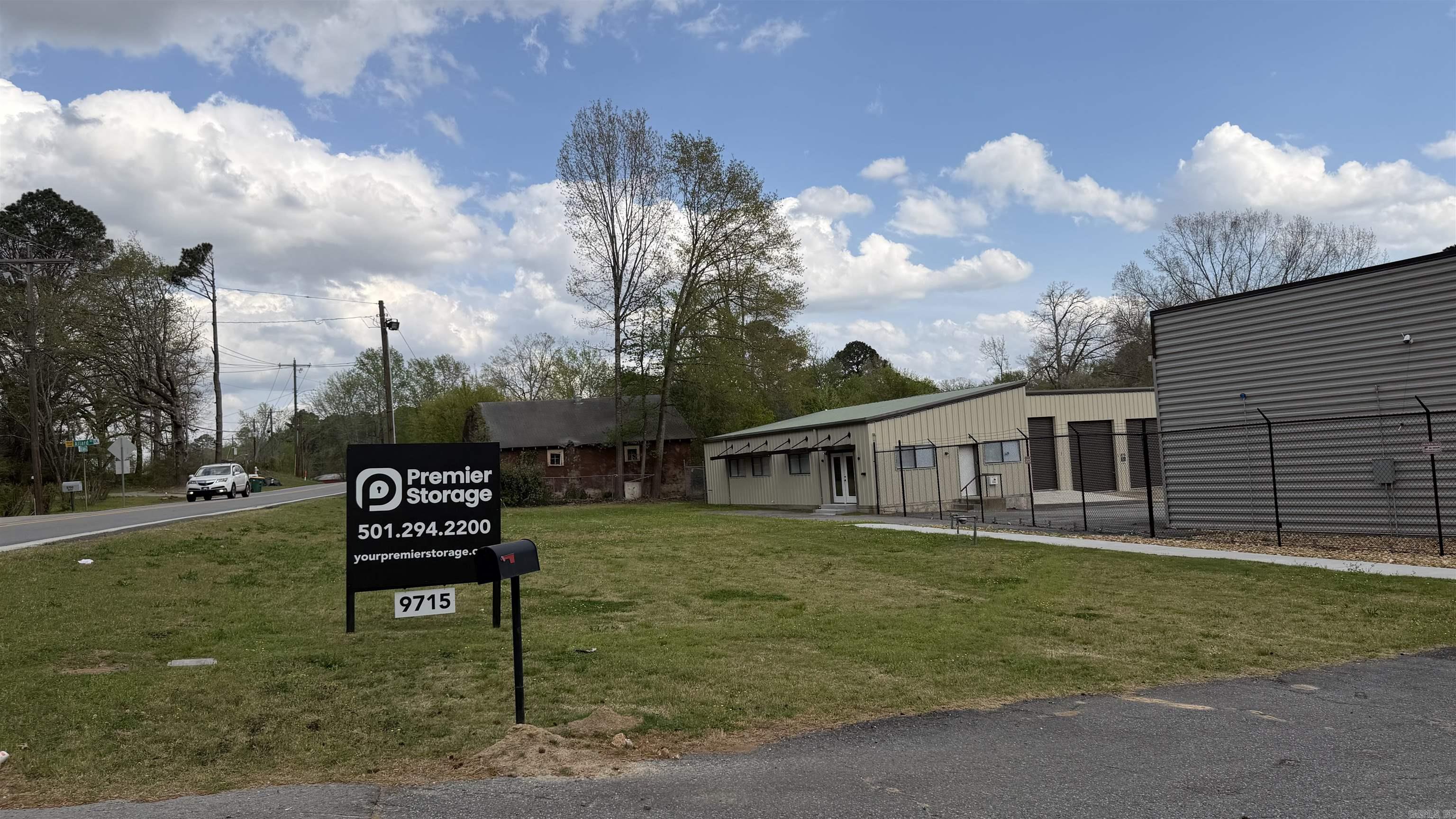 9715 Colonel Glenn  Little Rock, AR