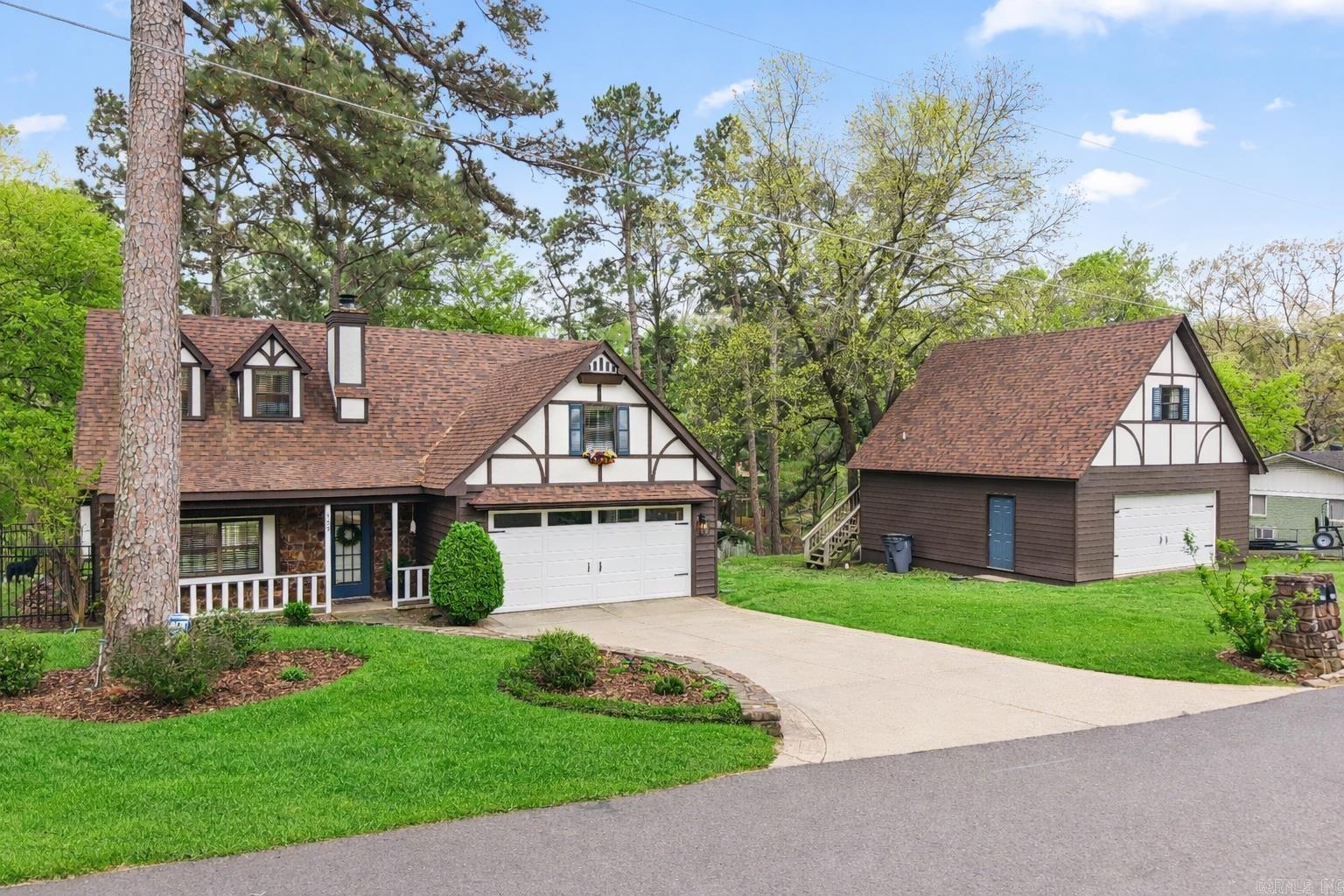 109 Buster Reed  Hot Springs, AR