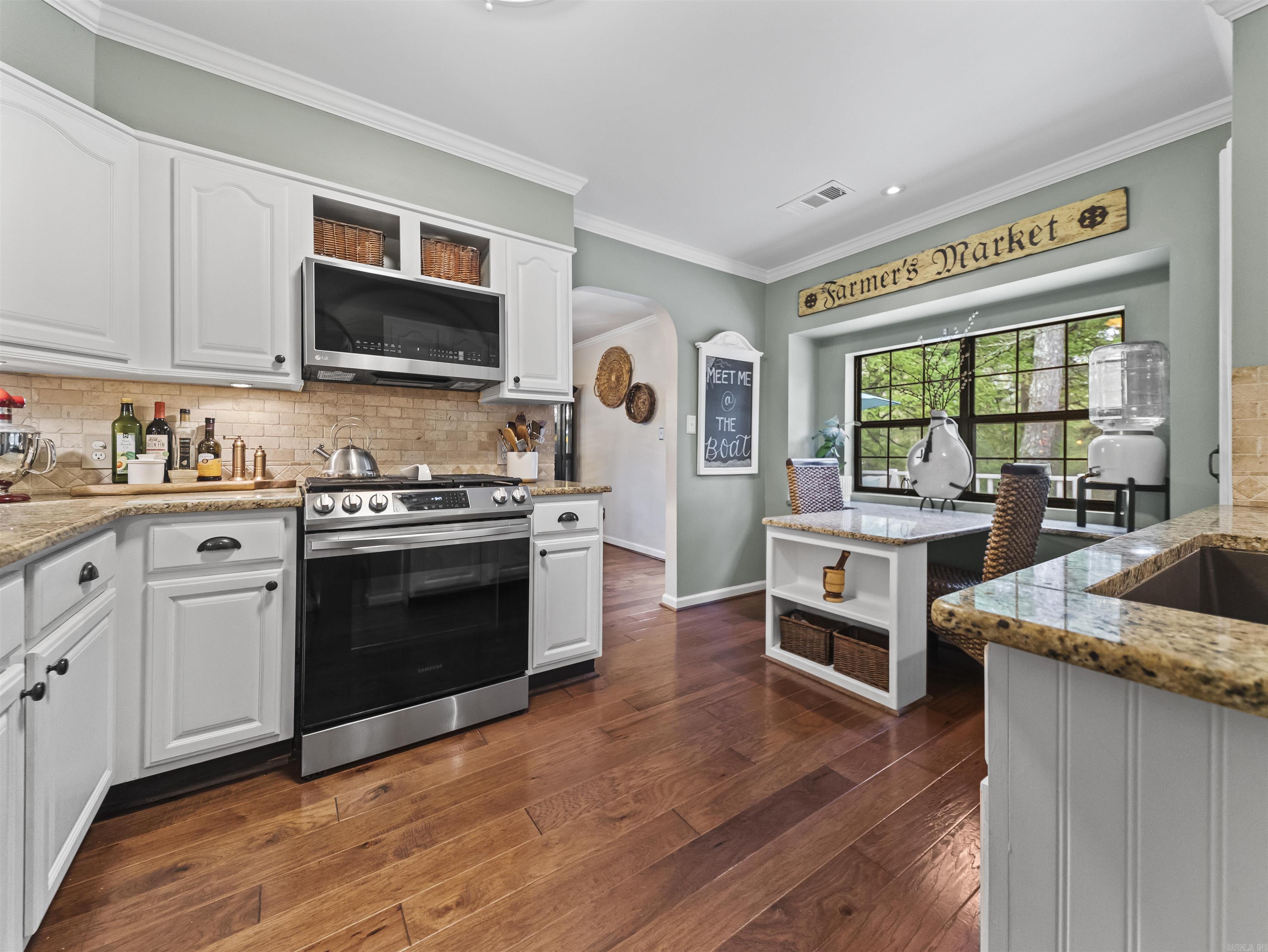 109 Buster Reed  Hot Springs, AR