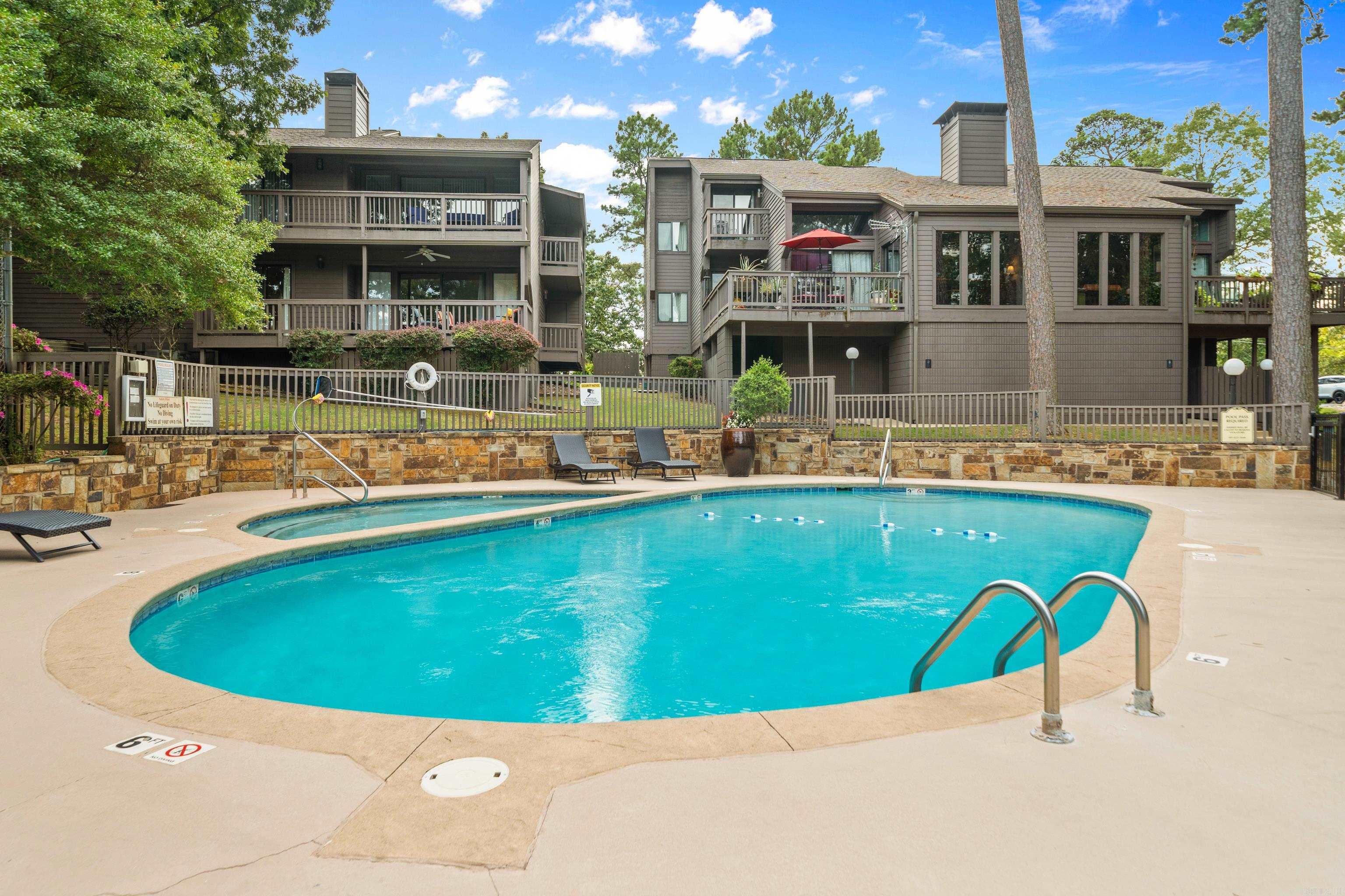 200 Hamilton Oaks Drive