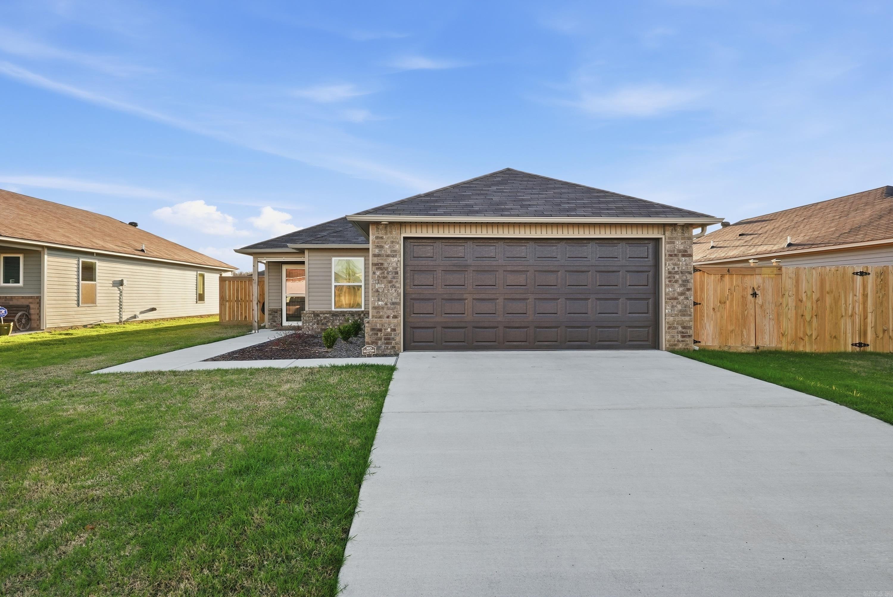 4 Fallen Oak Dr  Conway, AR