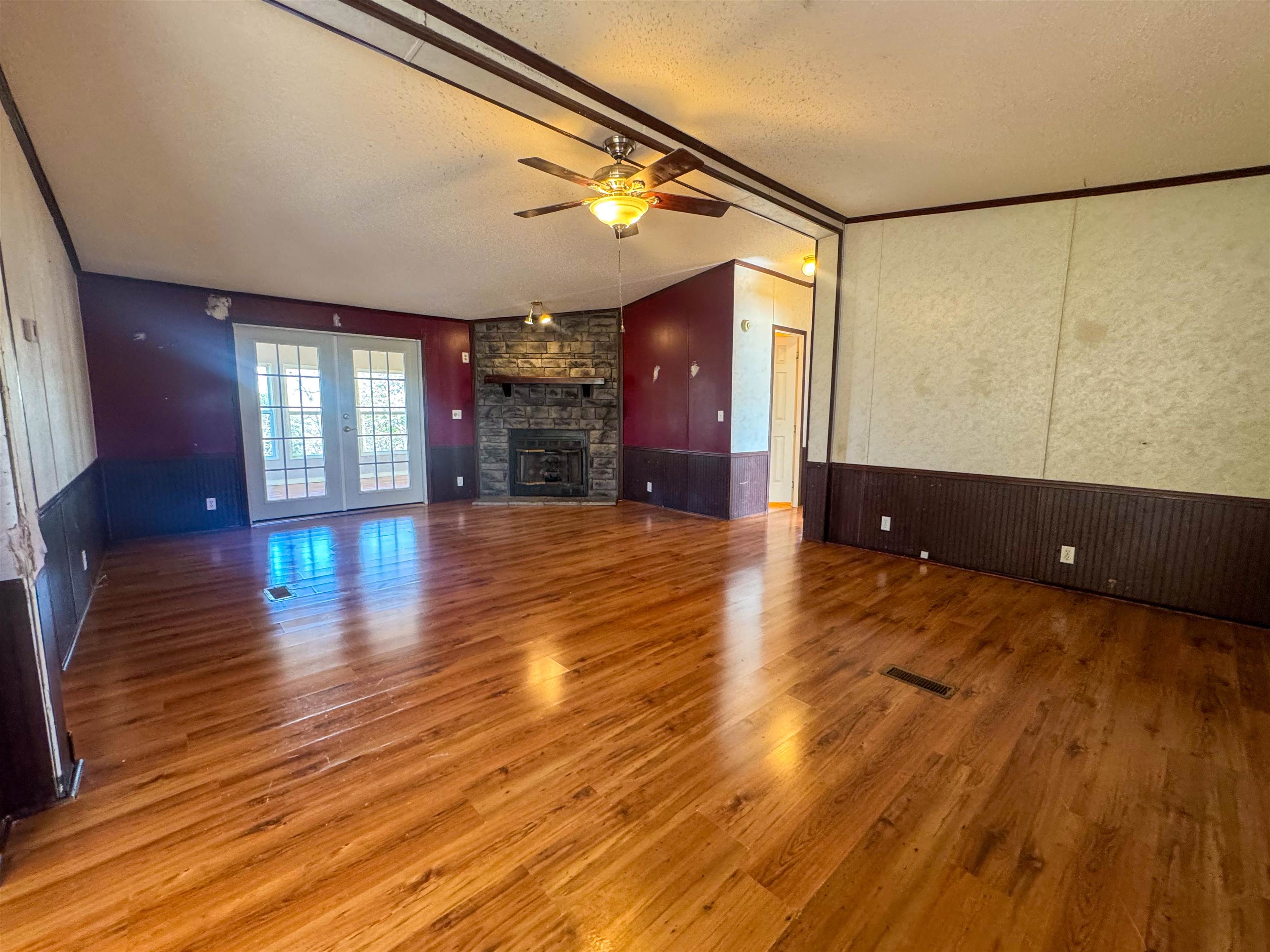 1334 Annette  Mountain View, AR