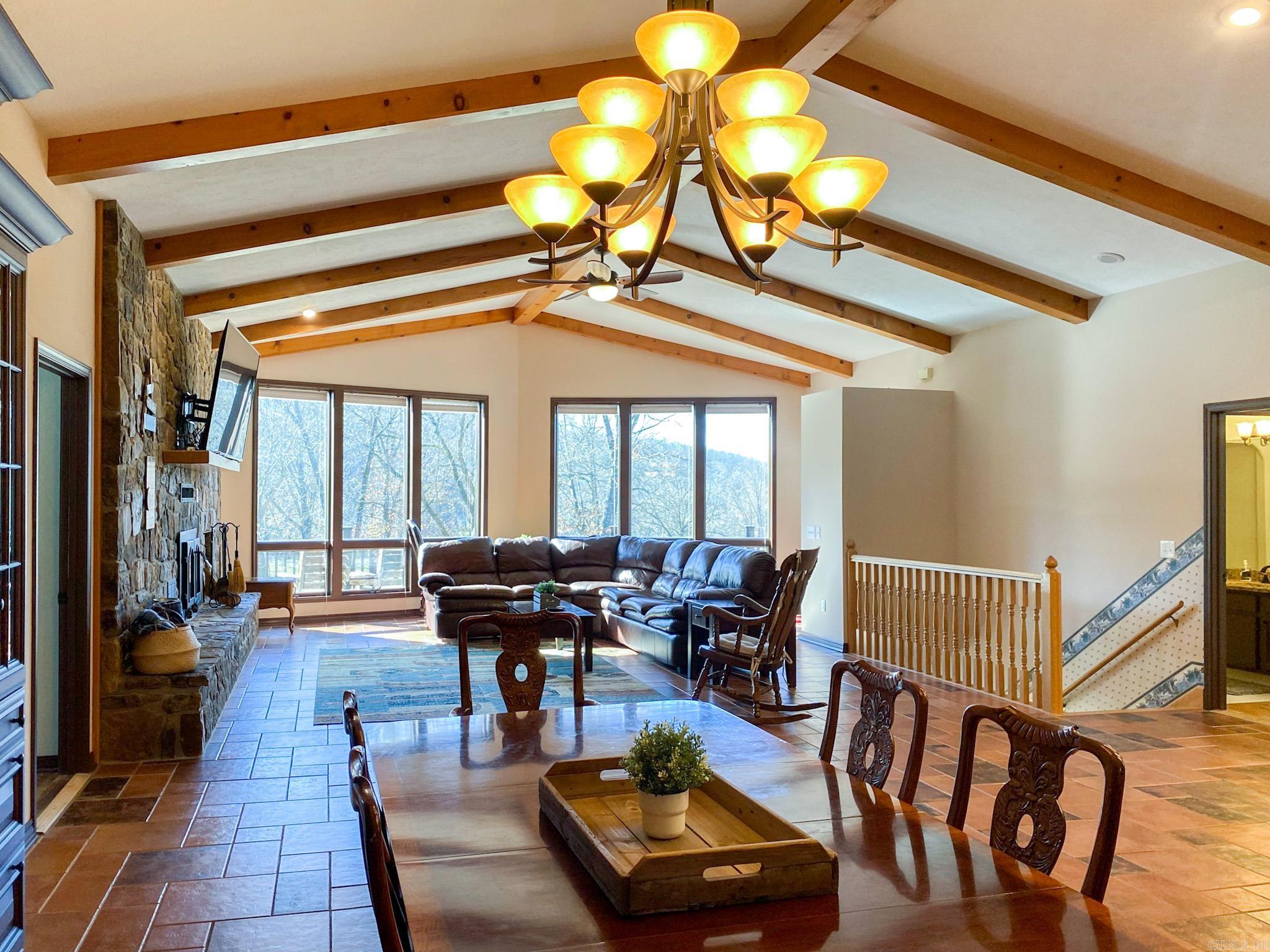 333 County Rd. Marion CR 7004  Flippin, AR