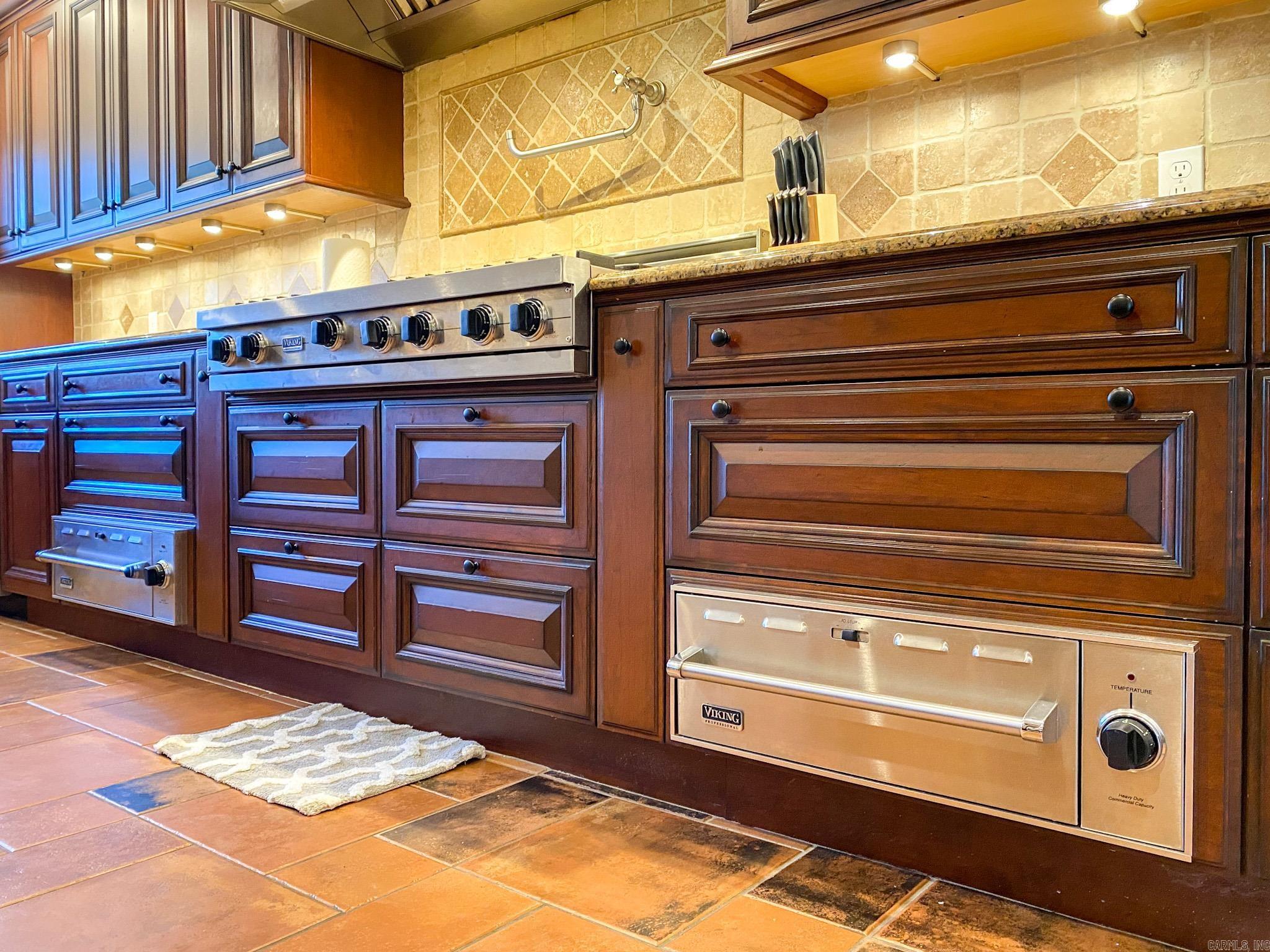 333 County Rd. Marion CR 7004  Flippin, AR