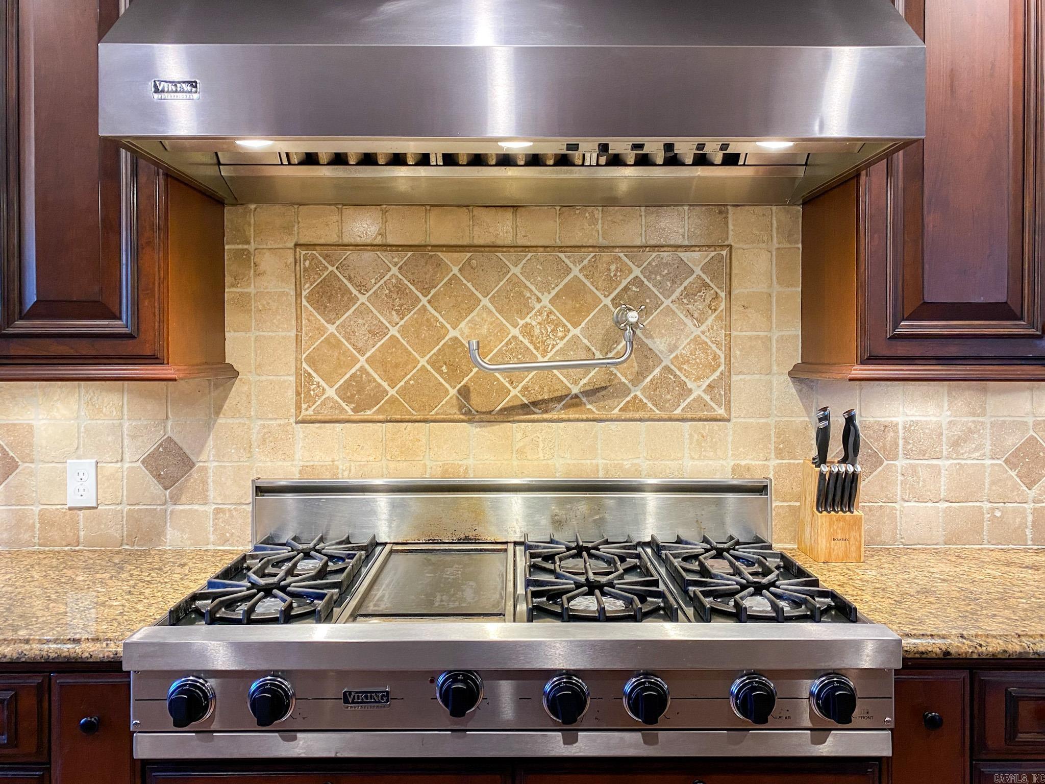 333 County Rd. Marion CR 7004  Flippin, AR