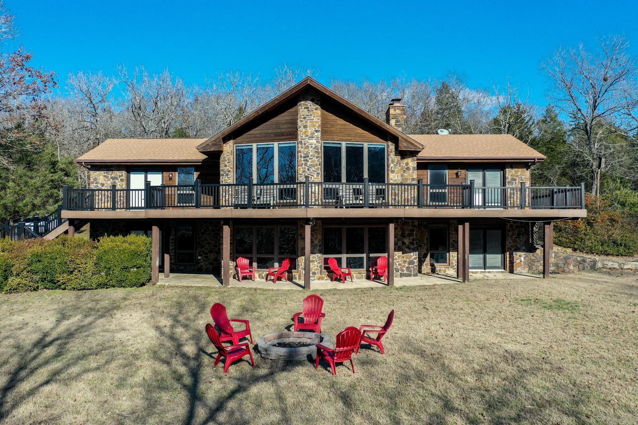 333 County Rd. Marion CR 7004  Flippin, AR