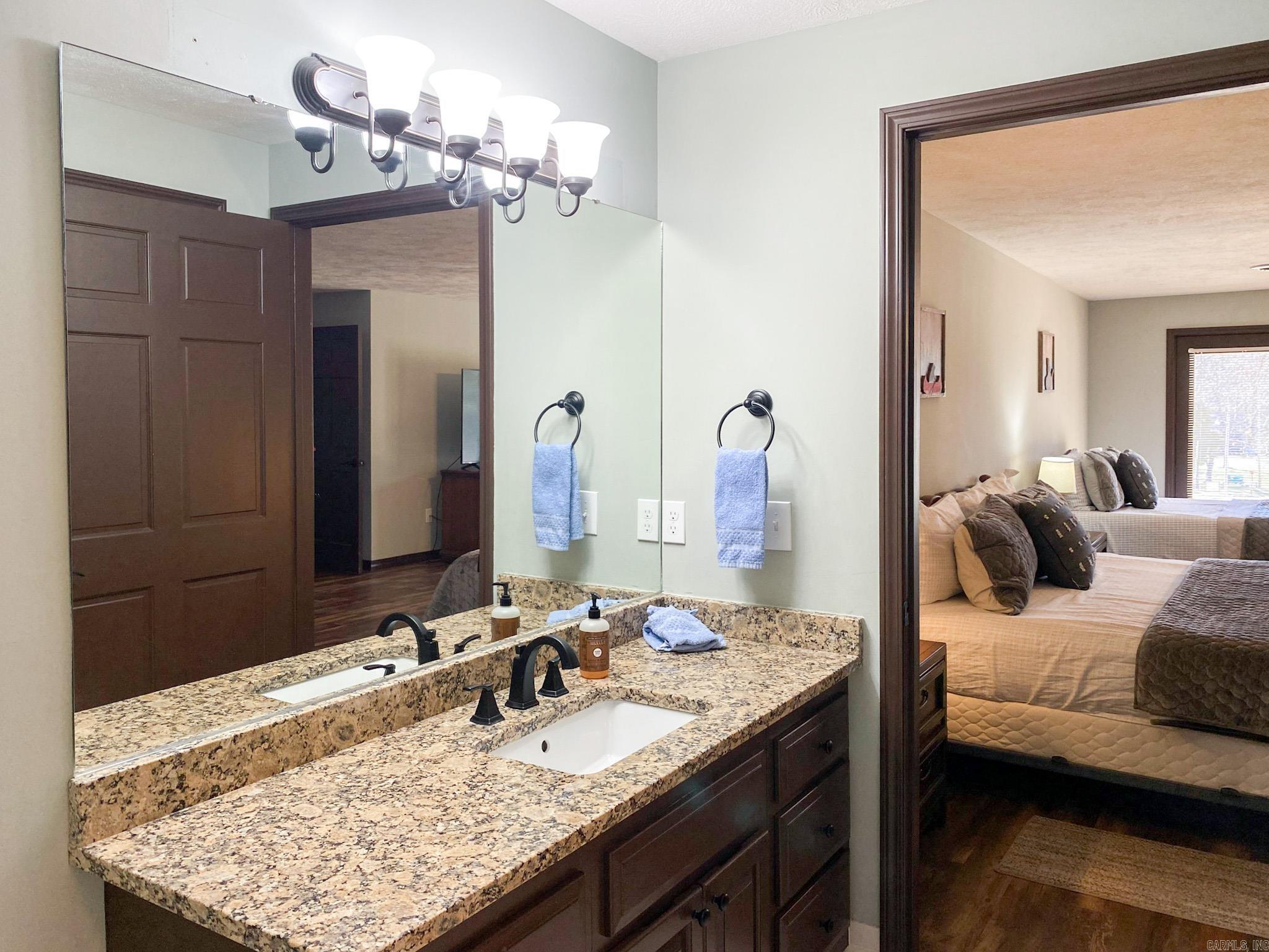 333 County Rd. Marion CR 7004  Flippin, AR