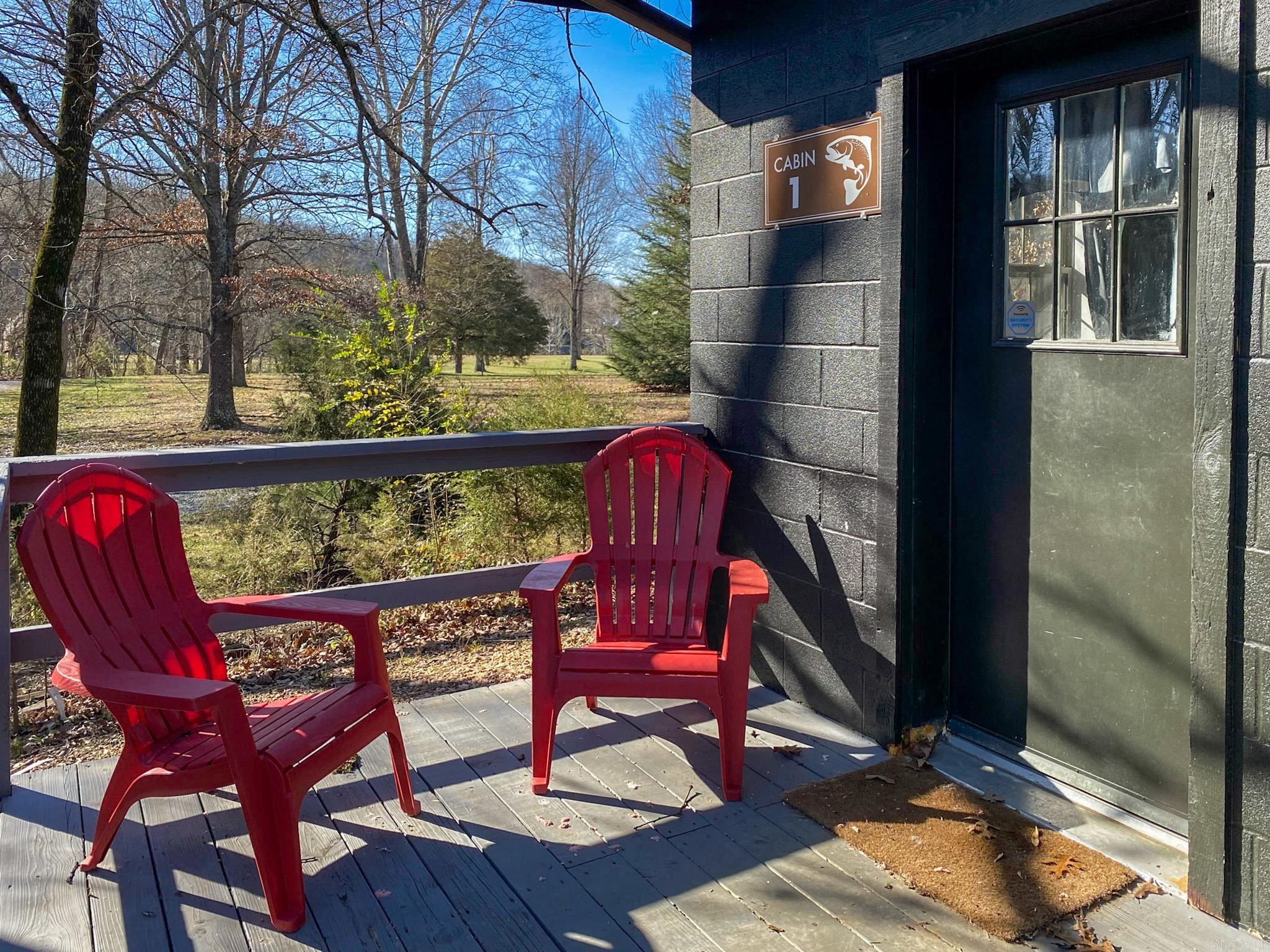 333 County Rd. Marion CR 7004  Flippin, AR