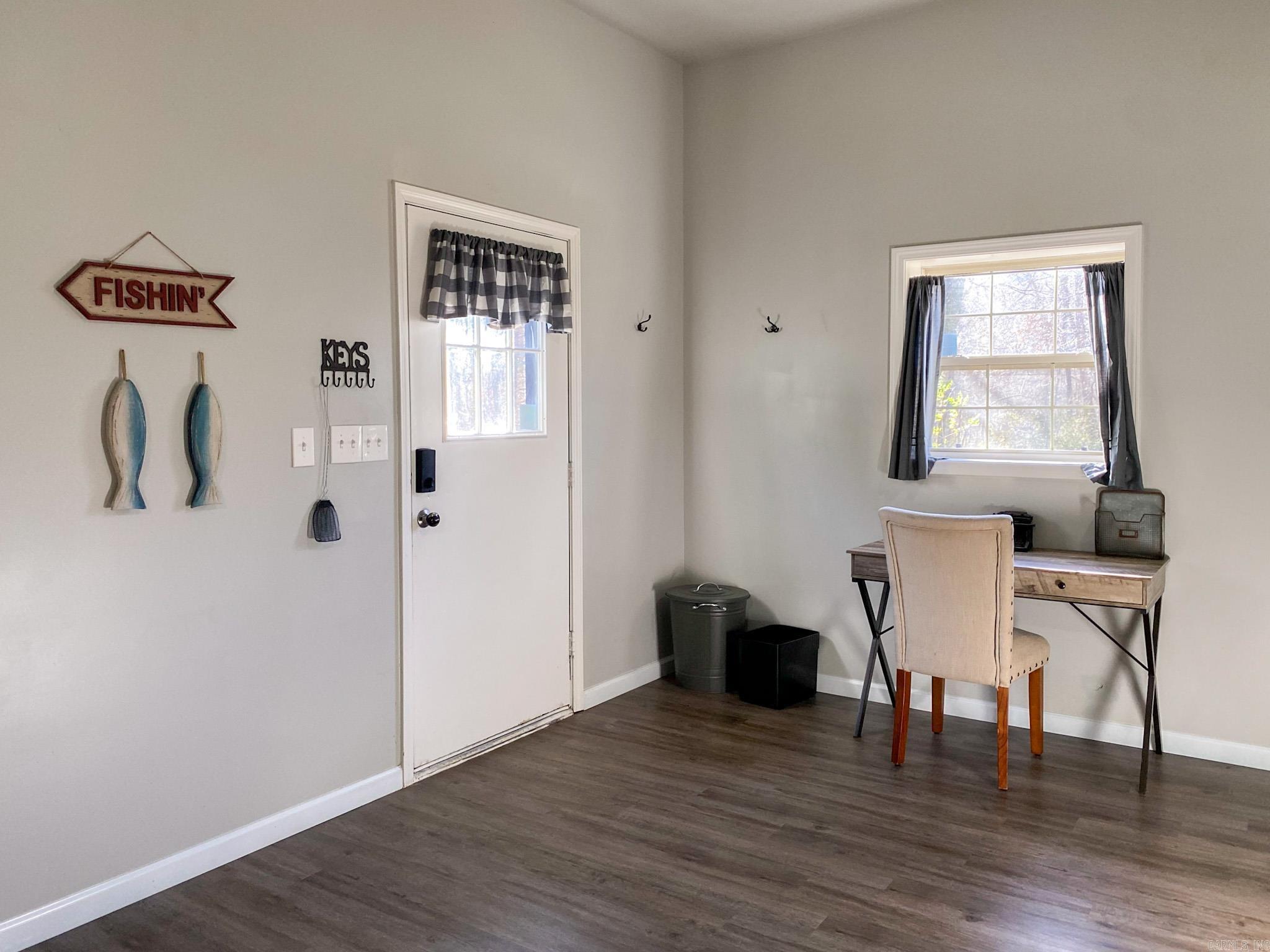 333 County Rd. Marion CR 7004  Flippin, AR