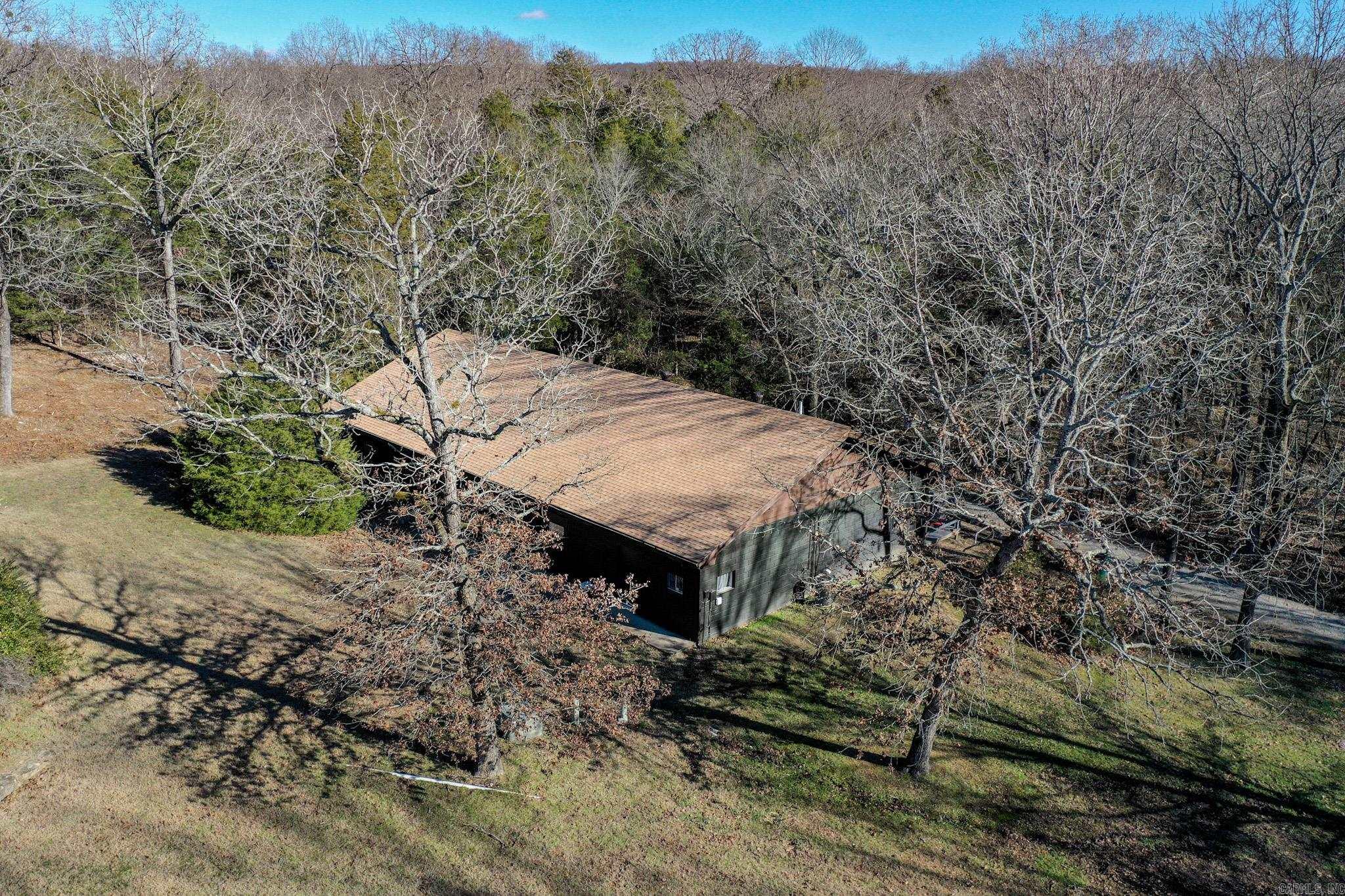 333 County Rd. Marion CR 7004  Flippin, AR