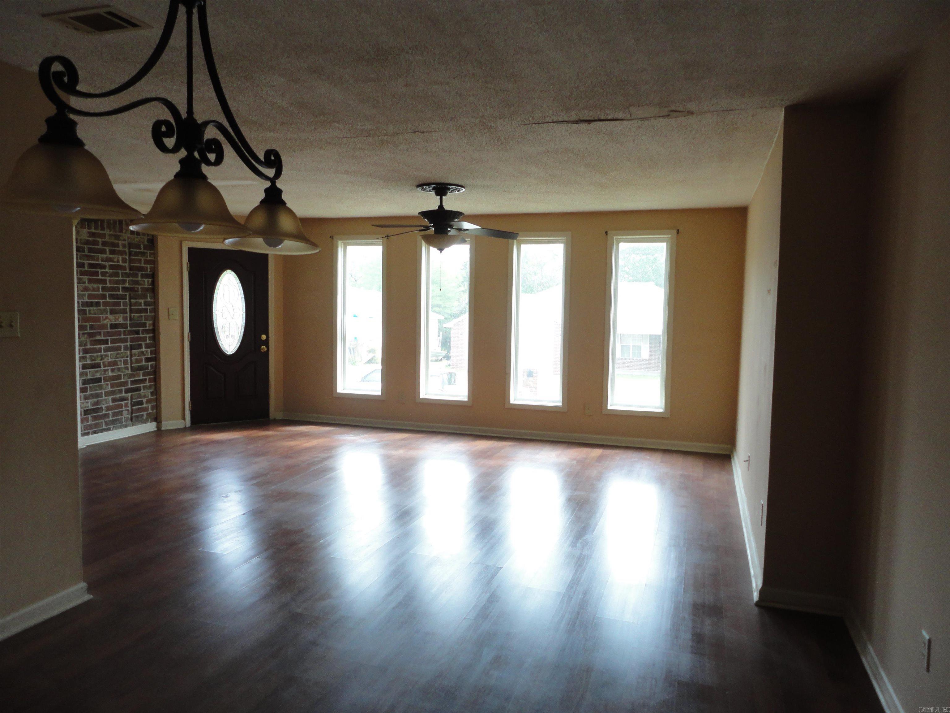 500 Scenic Valley  Heber Springs, AR