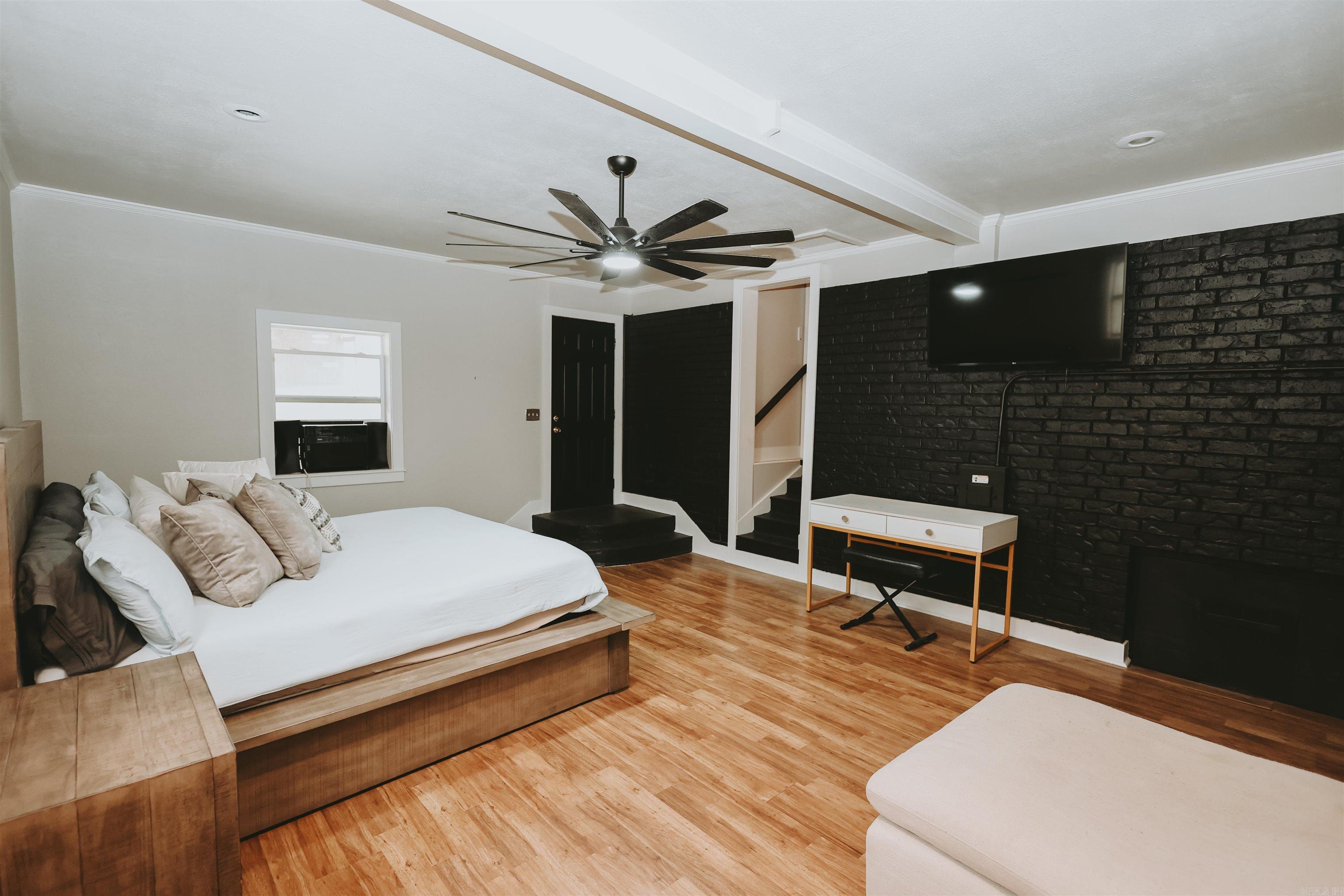 92 Cinnamon  Mount Ida, AR