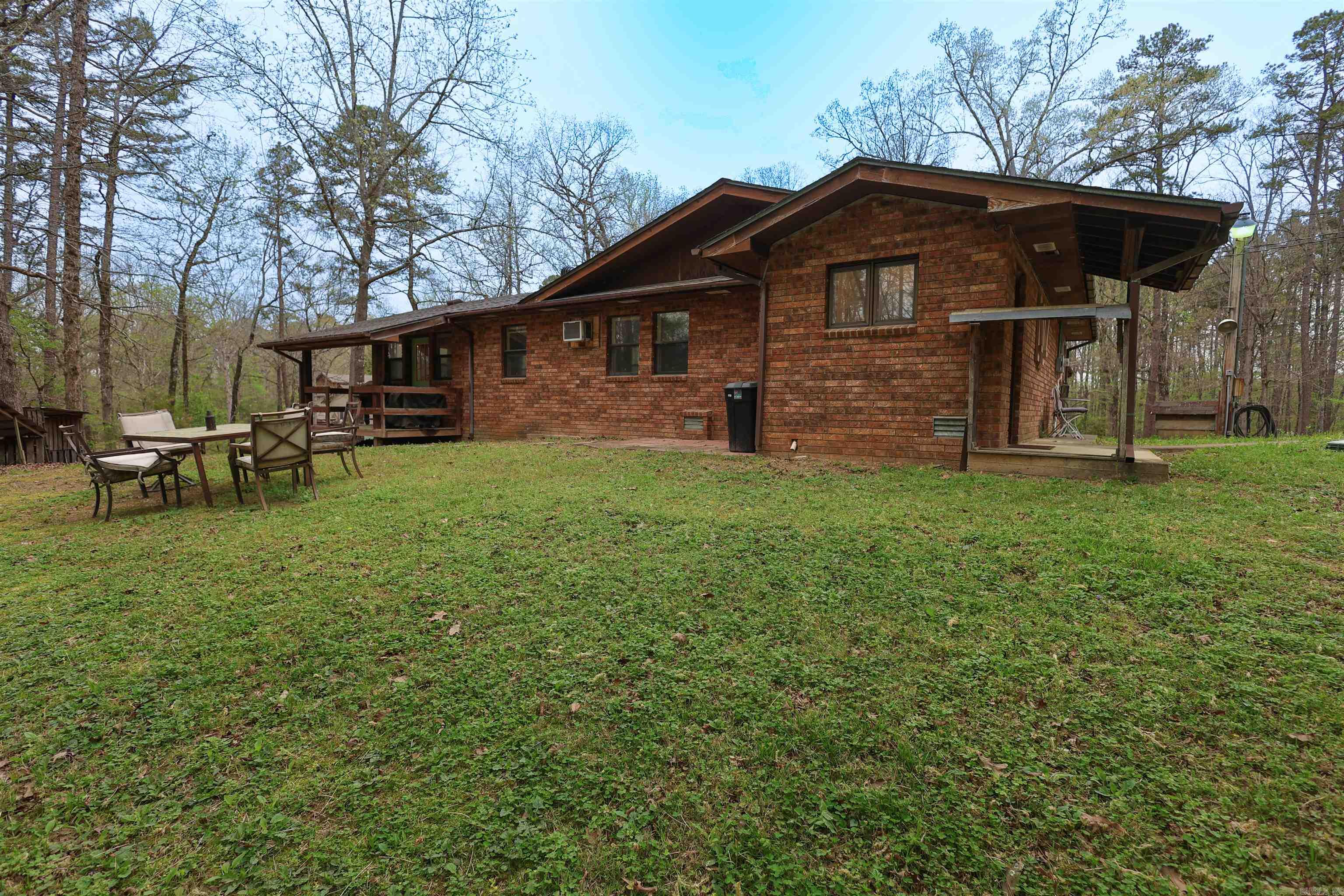 92 Cinnamon  Mount Ida, AR