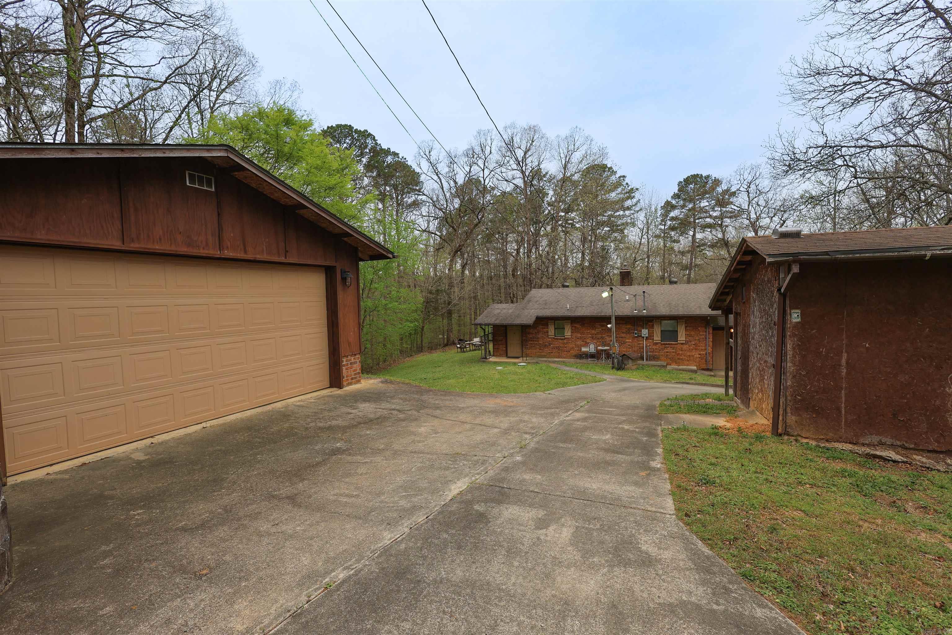 92 Cinnamon  Mount Ida, AR