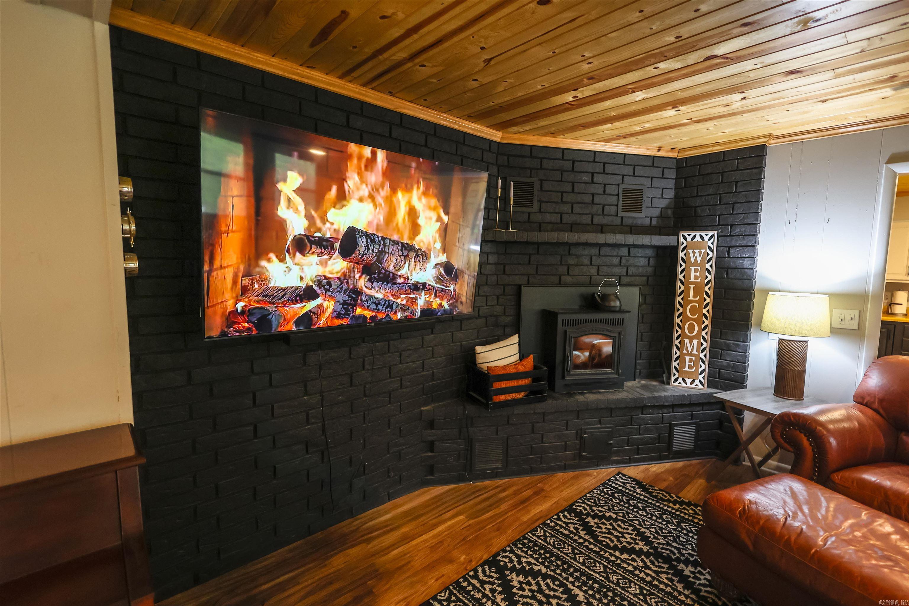 92 Cinnamon  Mount Ida, AR