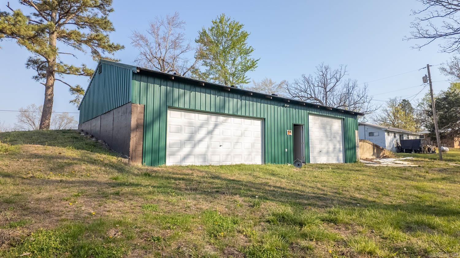 2250 Main Street  Mammoth Spring, AR