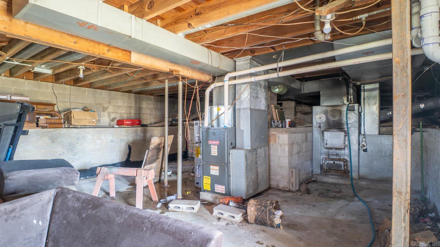 2250 Main Street  Mammoth Spring, AR