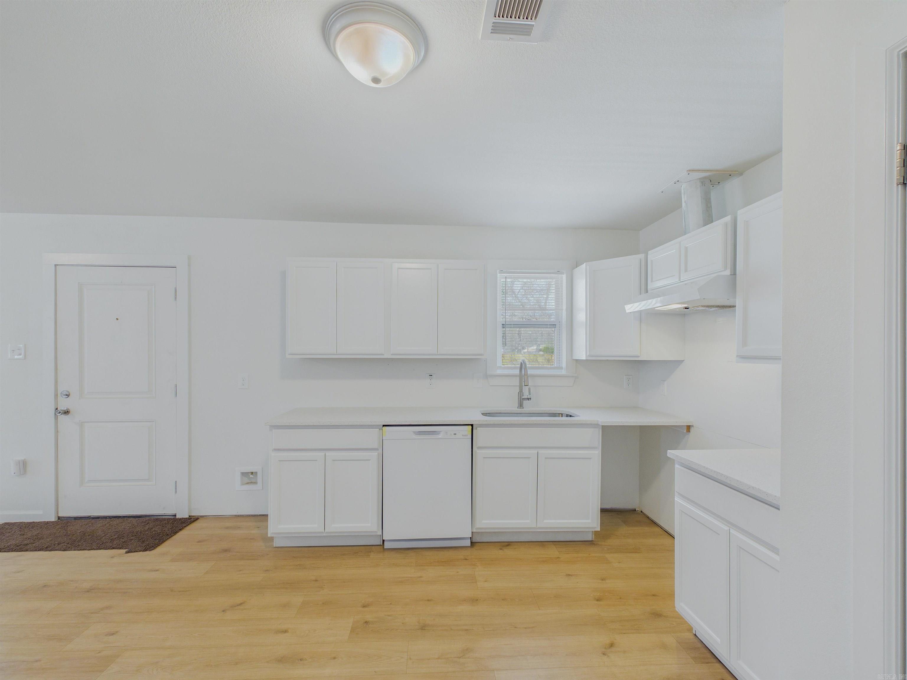 1524 Schaer  North Little Rock, AR