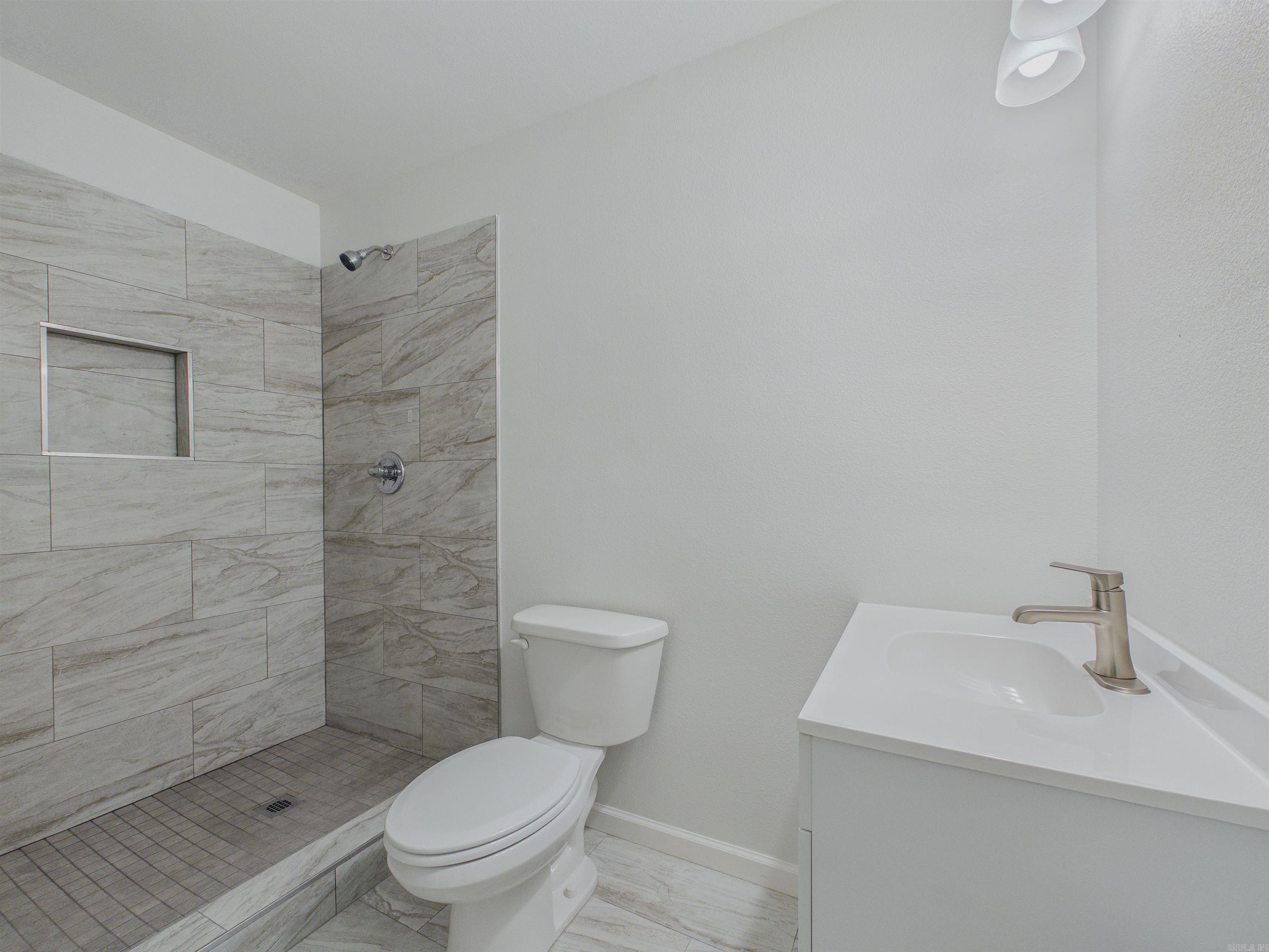 1524 Schaer  North Little Rock, AR