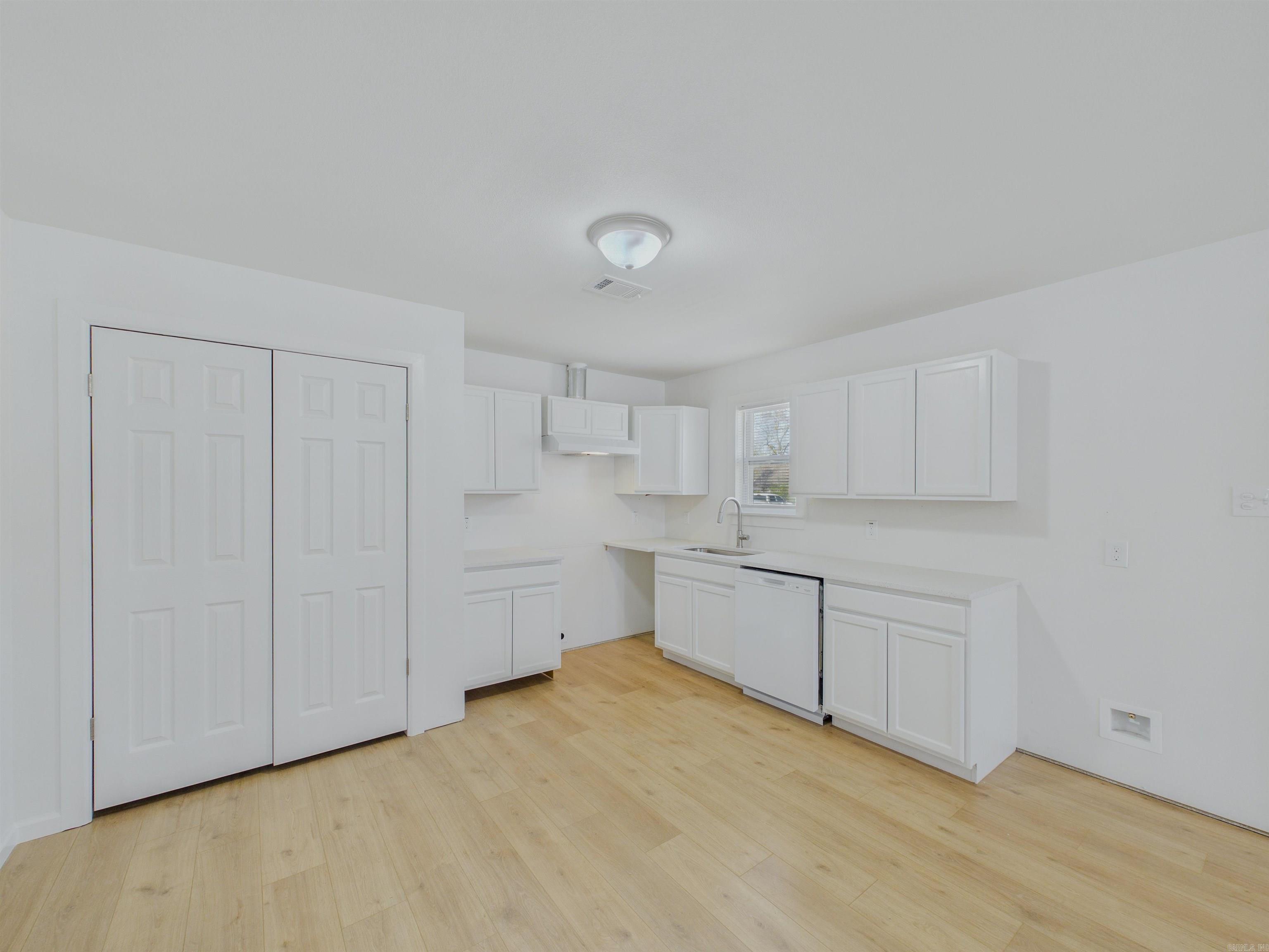 1524 Schaer  North Little Rock, AR