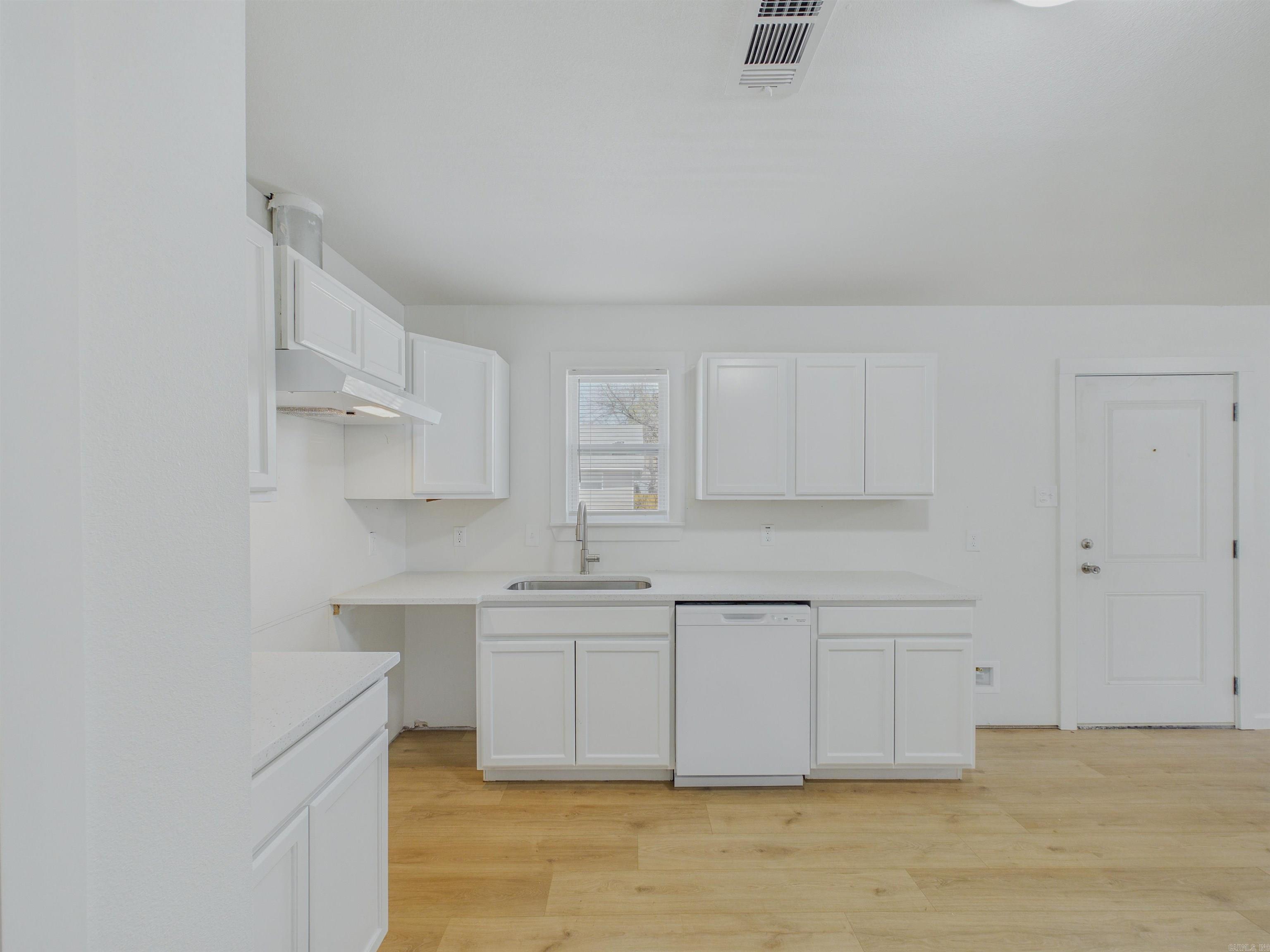 1524 Schaer  North Little Rock, AR