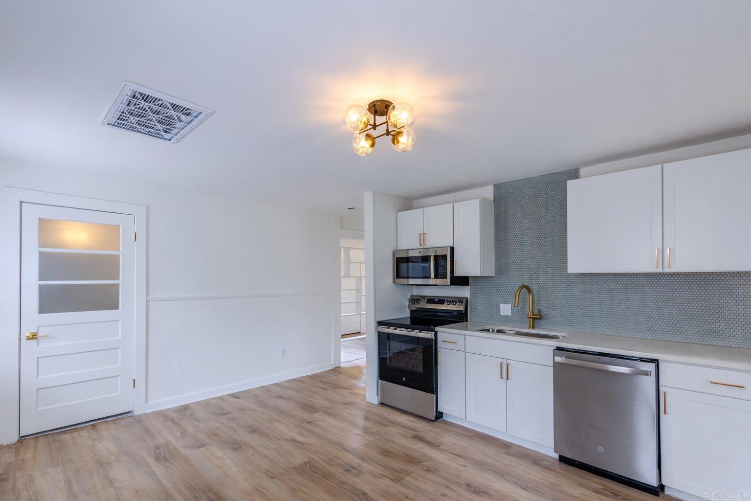 90 Mimosa  Houston, AR