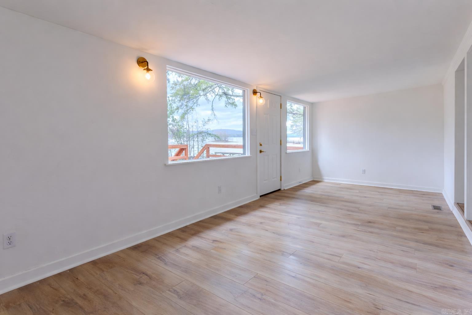 90 Mimosa Circle Houston, AR 72070