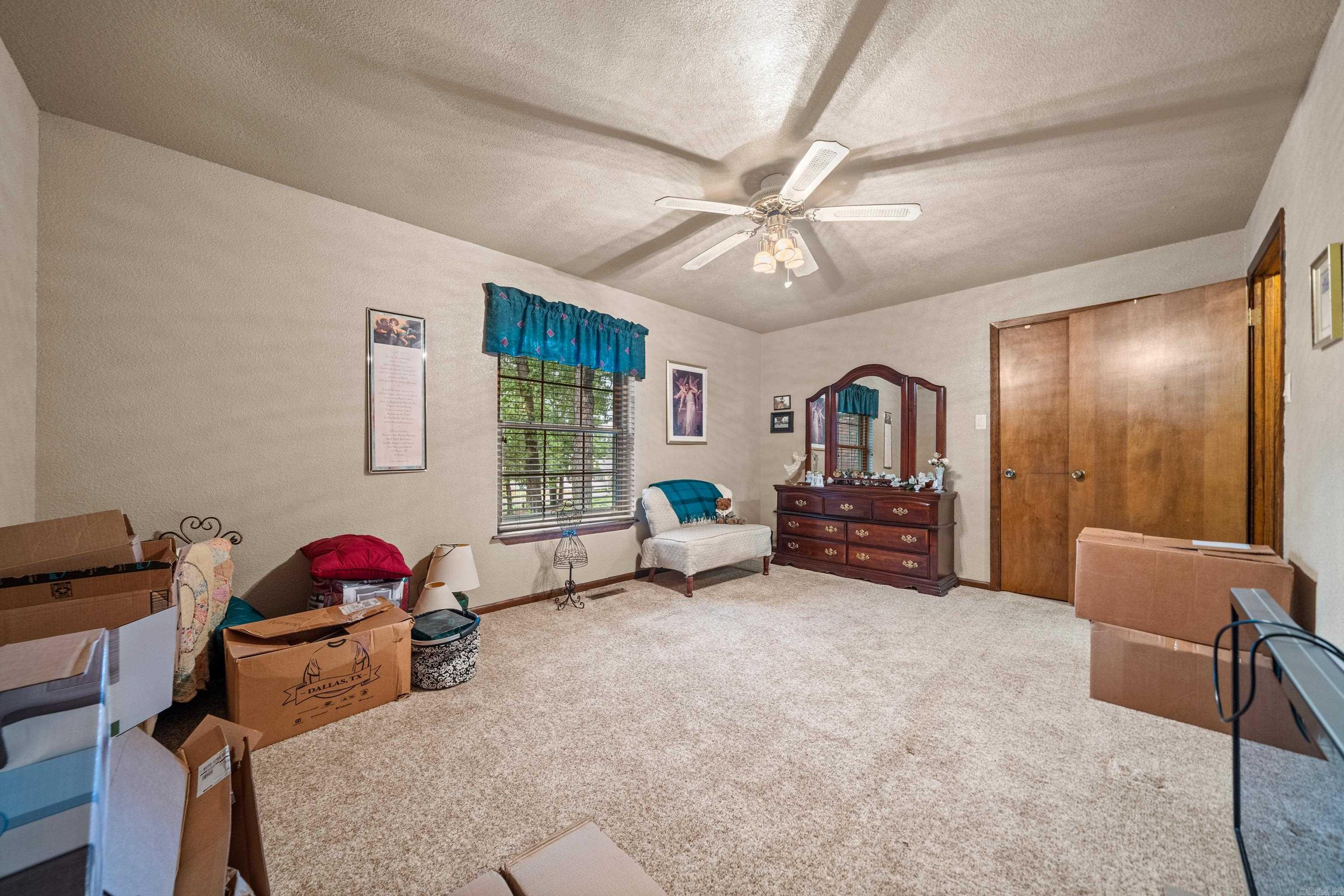 1194 Marion Anderson  Hot Springs, AR