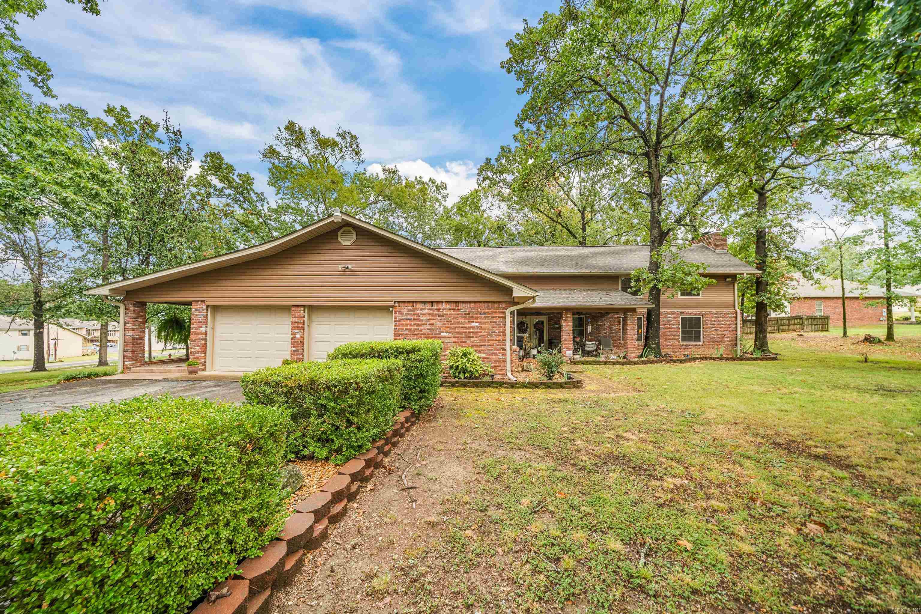 1194 Marion Anderson  Hot Springs, AR