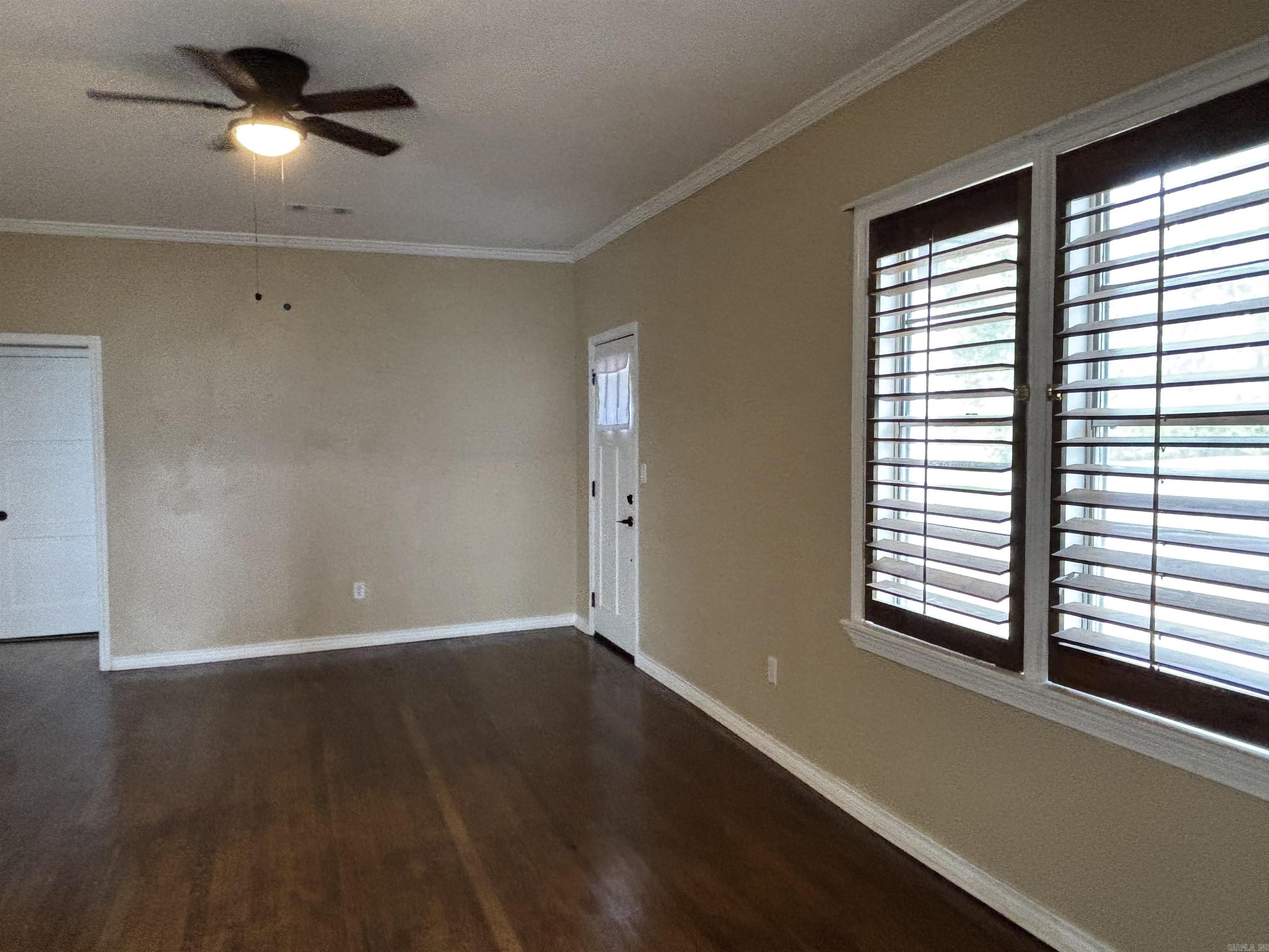 220 College St  Lonoke, AR