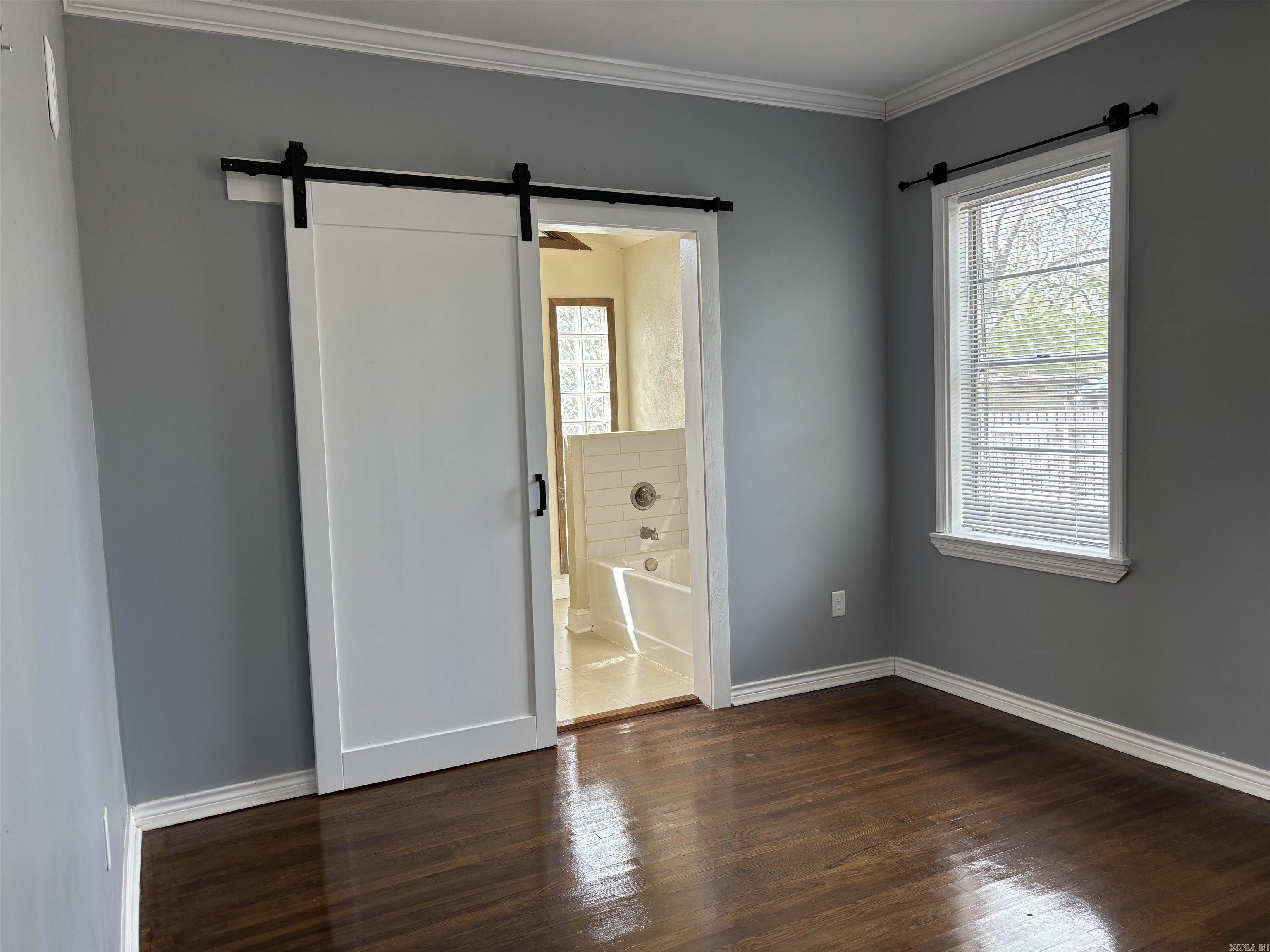 220 College St  Lonoke, AR