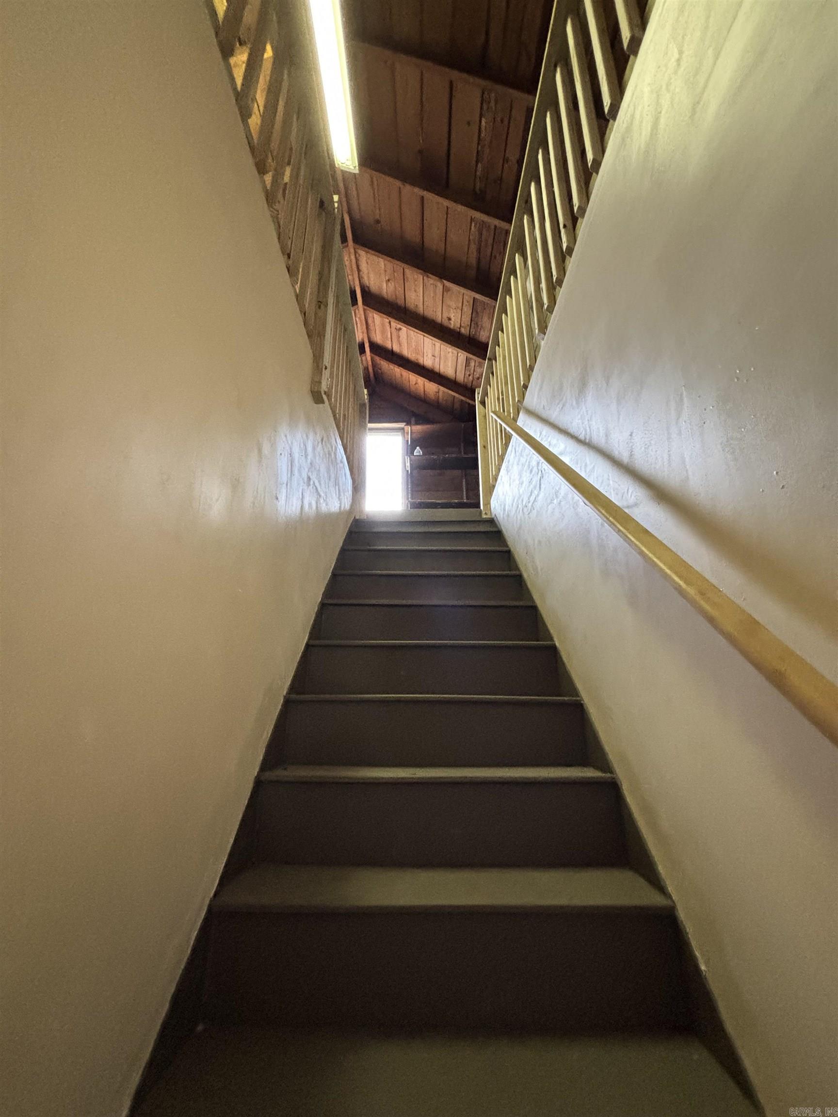 220 College St  Lonoke, AR