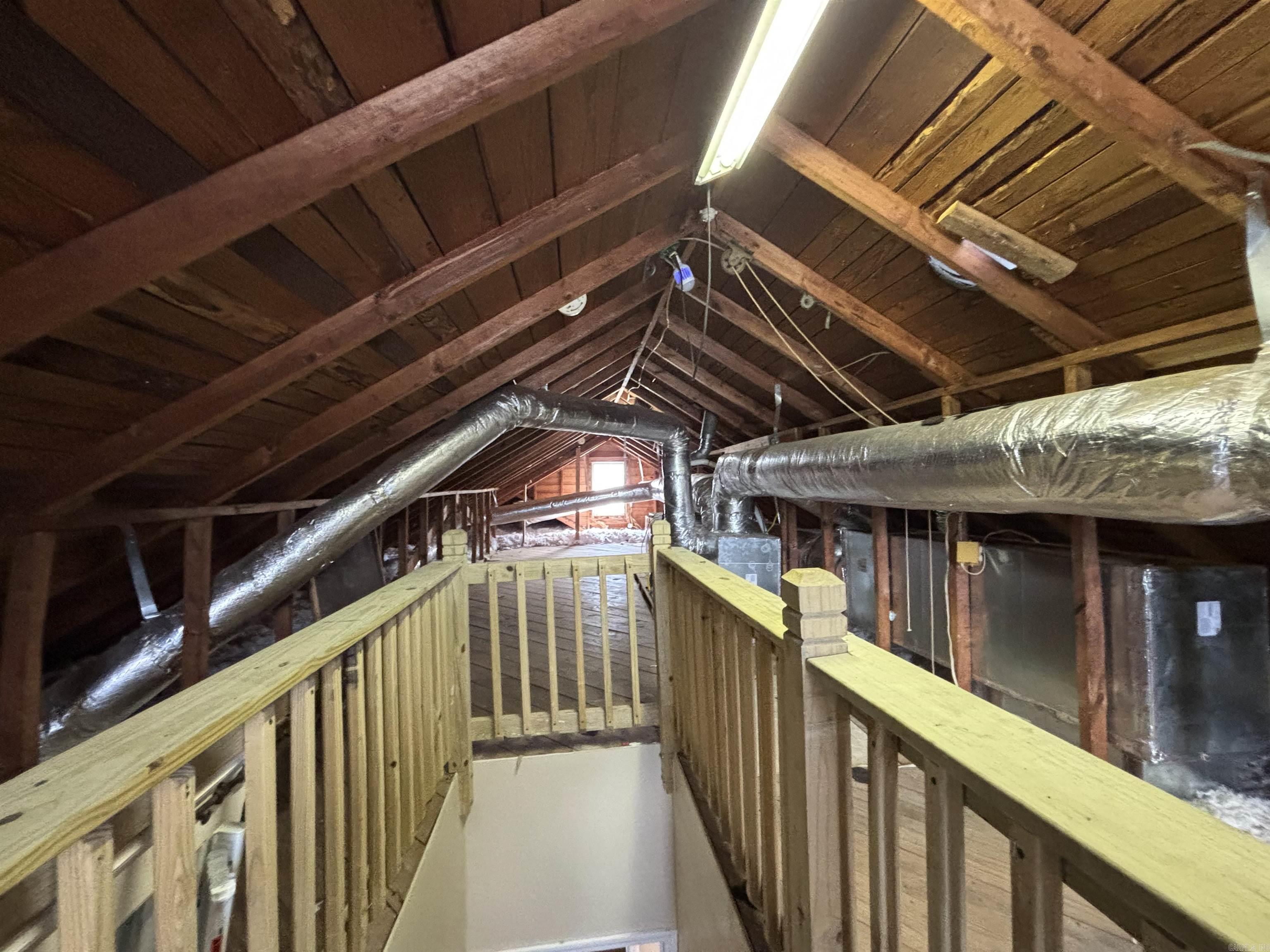 220 College St  Lonoke, AR