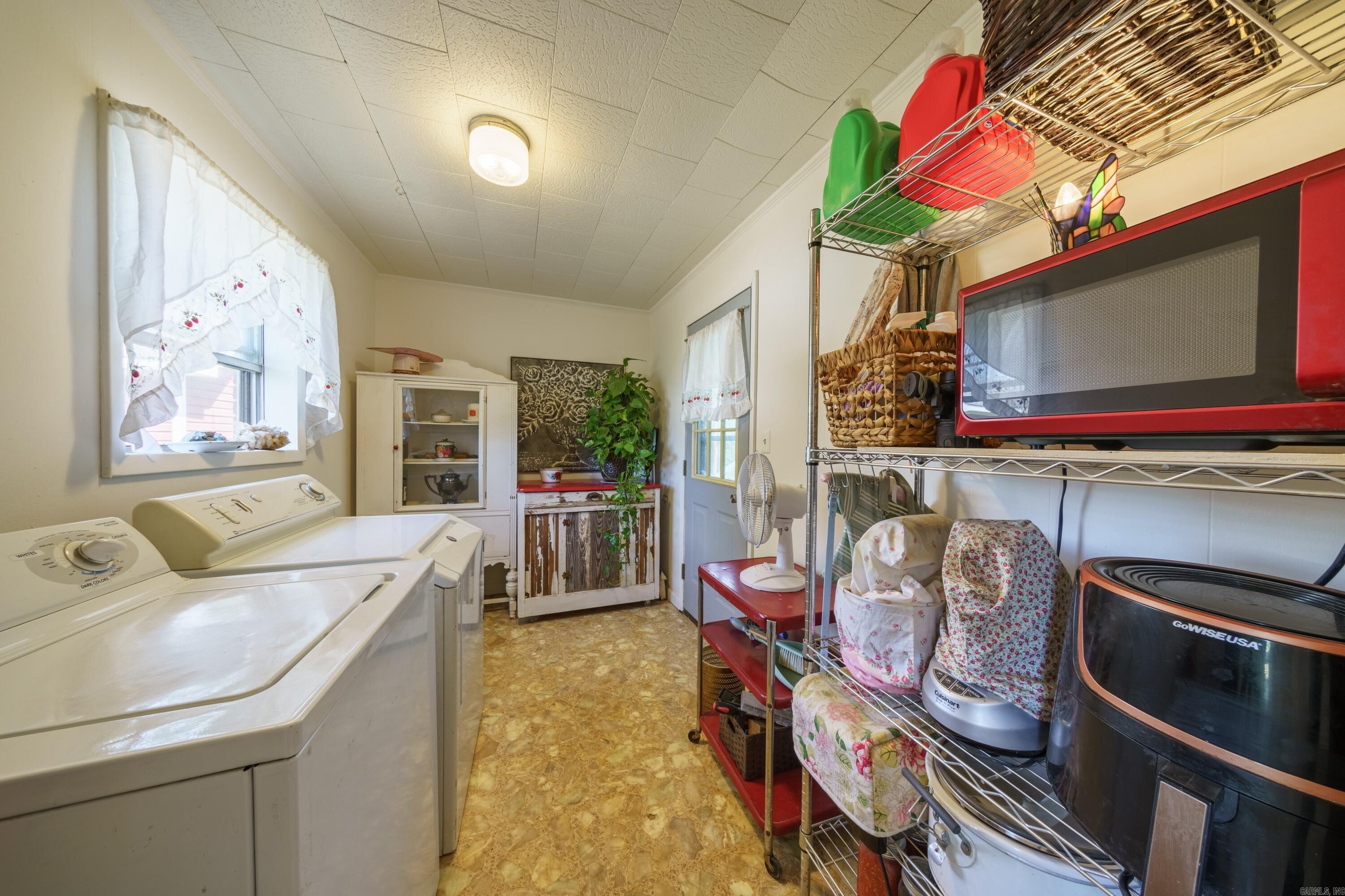 2132 Arkansas 230 Highway  Strawberry, AR