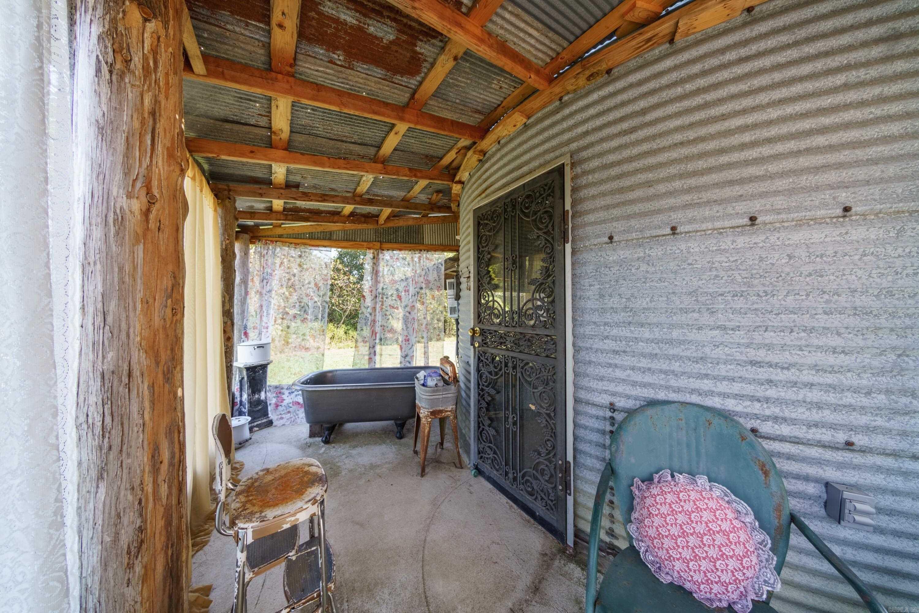 2132 Arkansas 230 Highway  Strawberry, AR