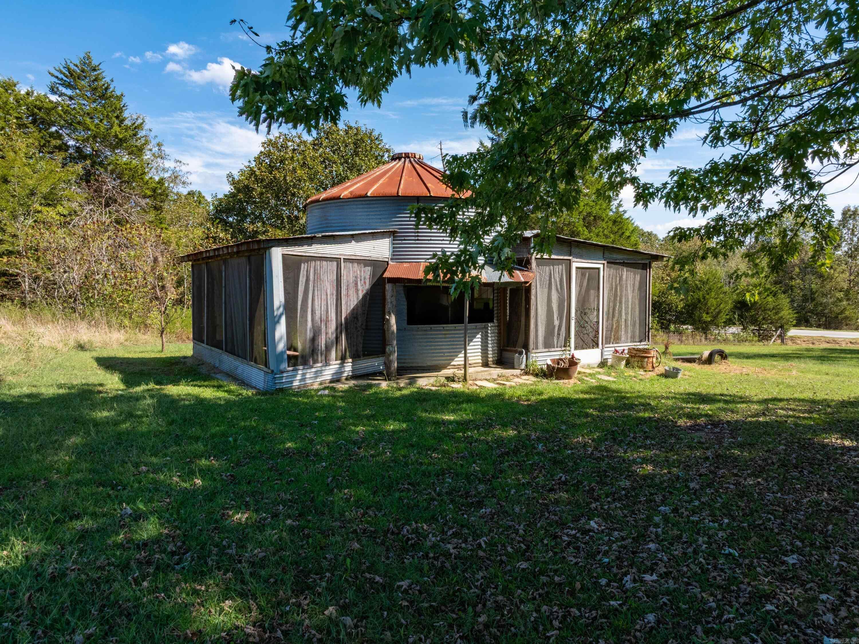 2132 Arkansas 230 Highway  Strawberry, AR