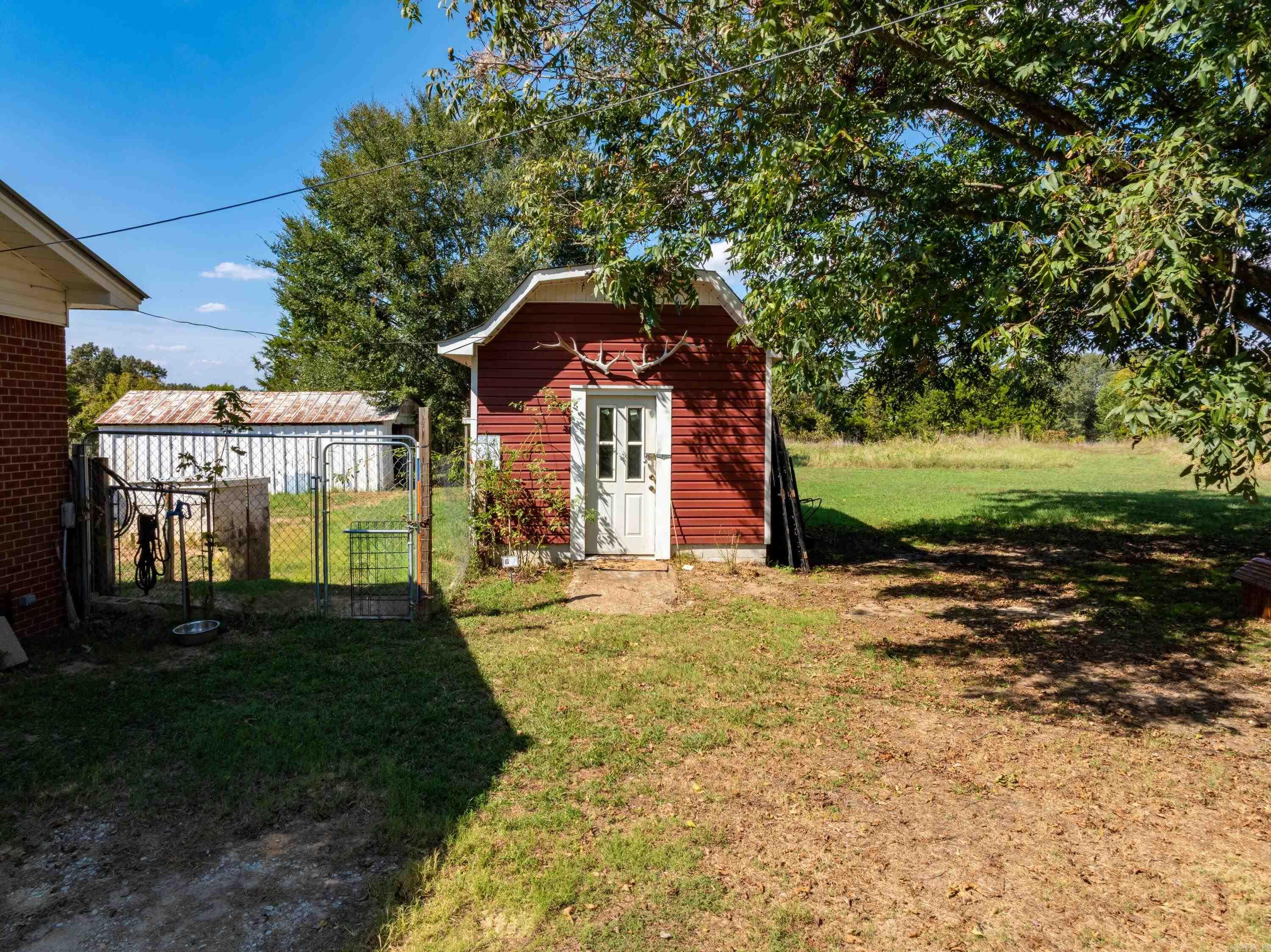 2132 Arkansas 230 Highway  Strawberry, AR