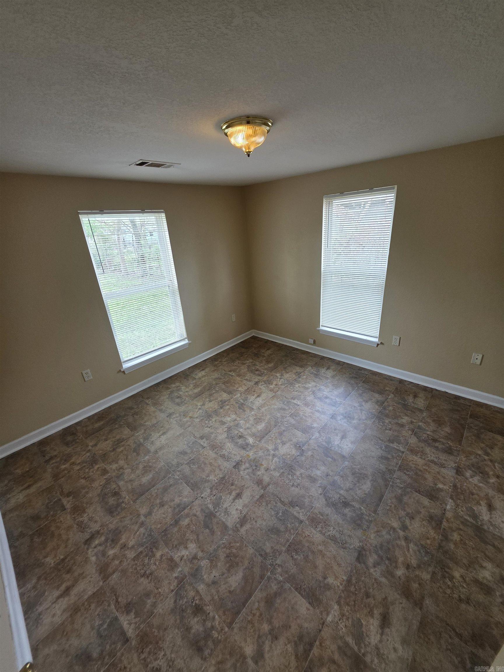 804 W 37th  North Little Rock, AR