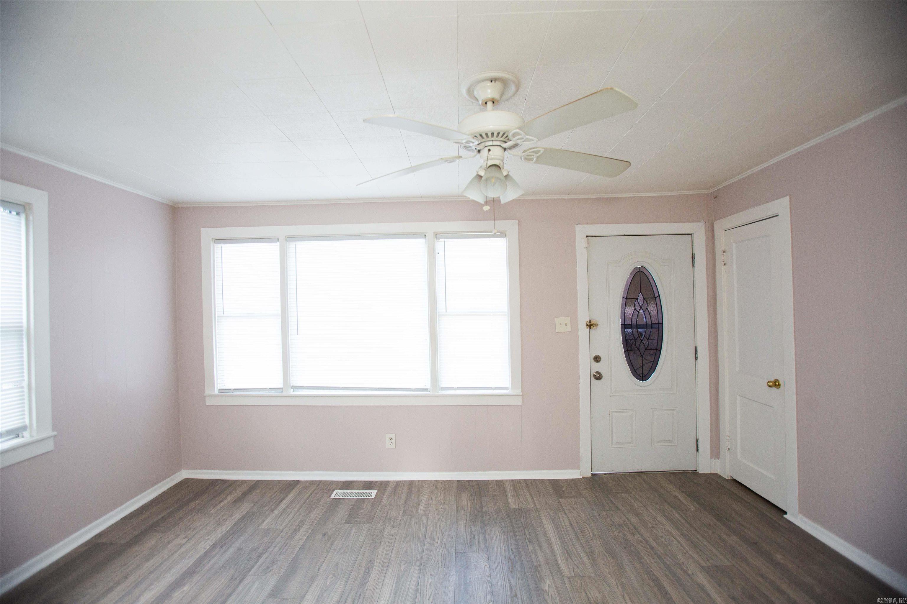 5413 N Main  North Little Rock, AR