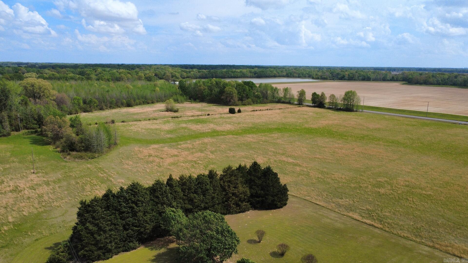 2664 W AR Hwy 236 Lonoke, AR 72086