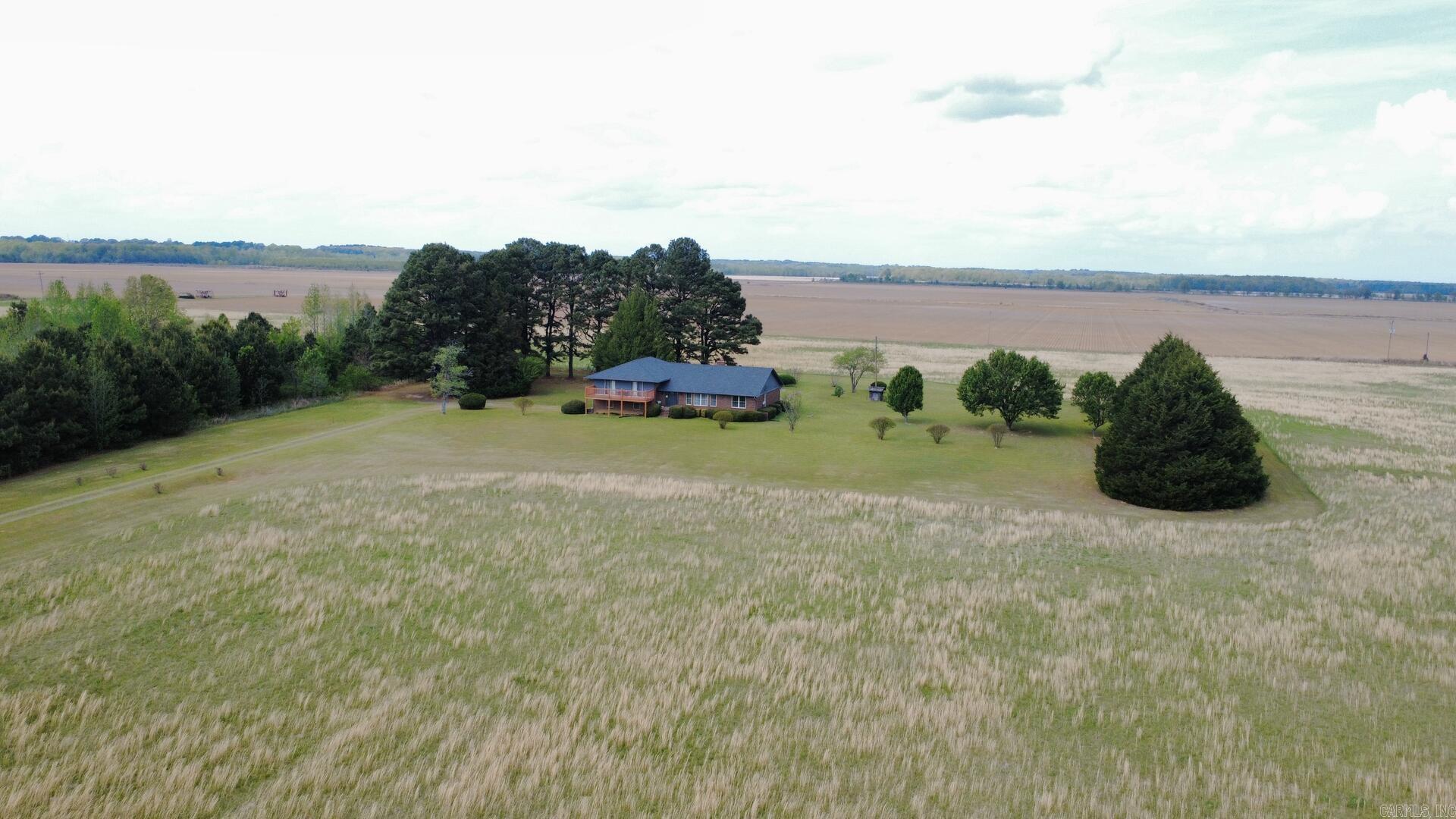 2664 W AR Hwy 236 Lonoke, AR 72086