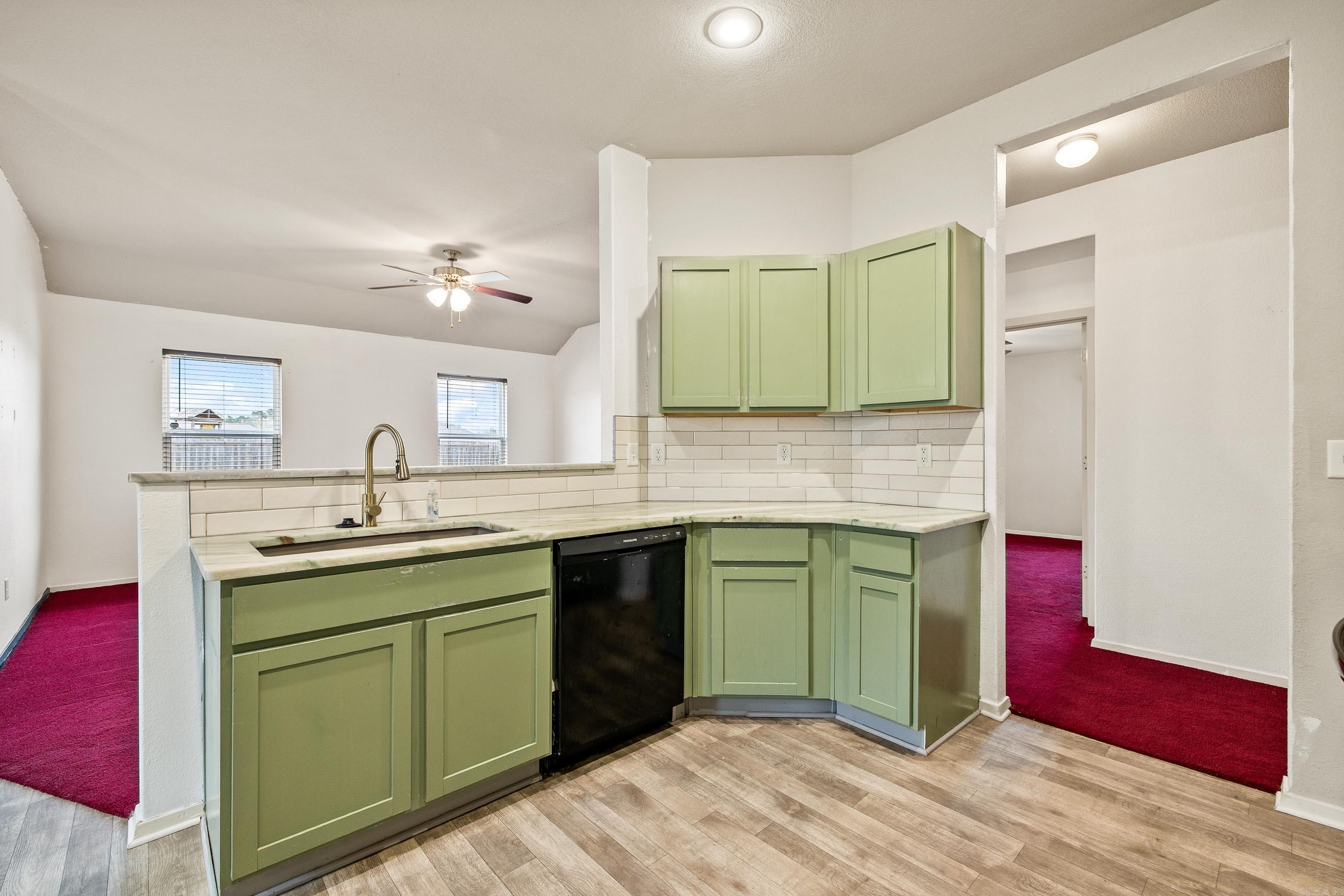 4448 Olympic Dr  Benton, AR