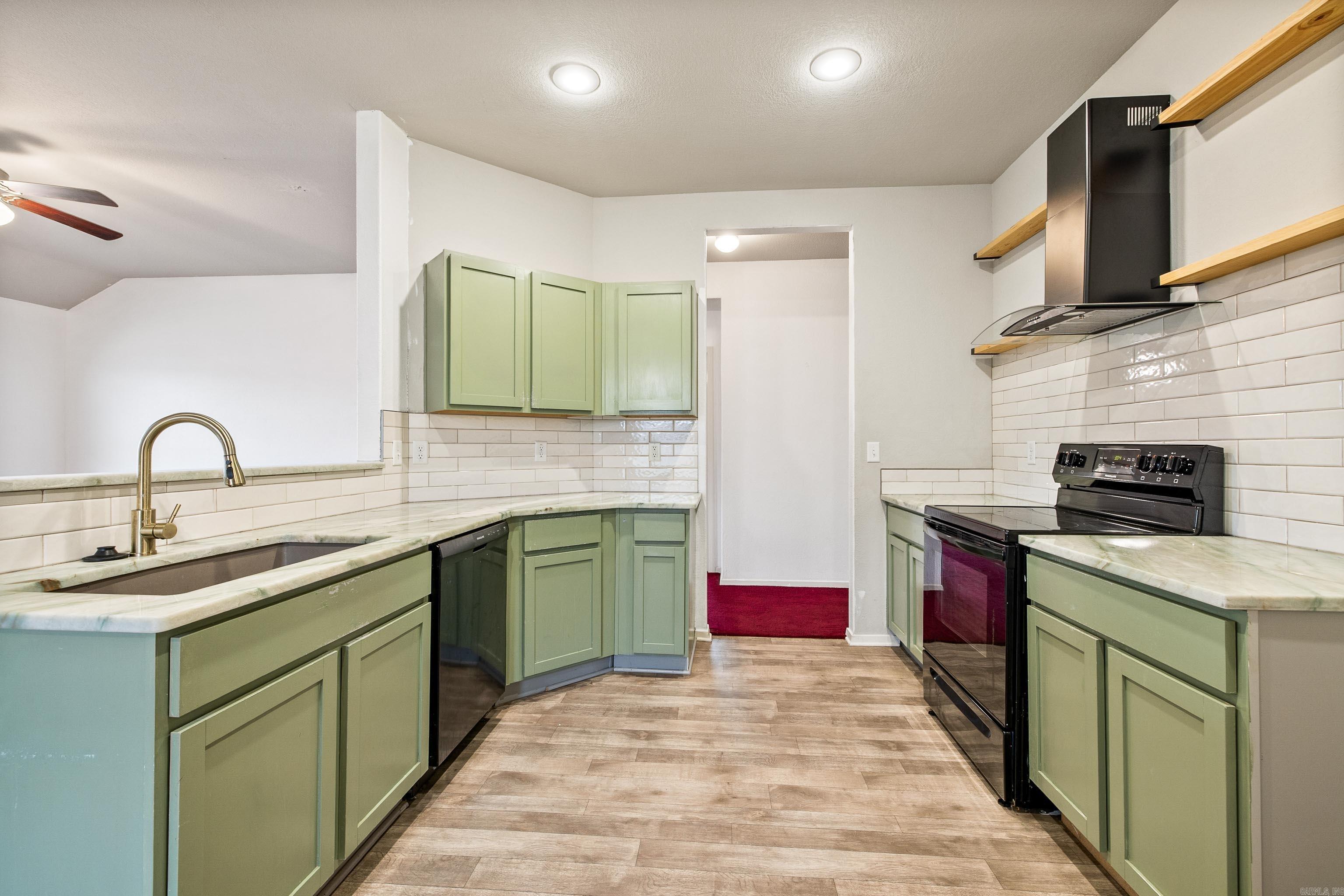 4448 Olympic Dr  Benton, AR