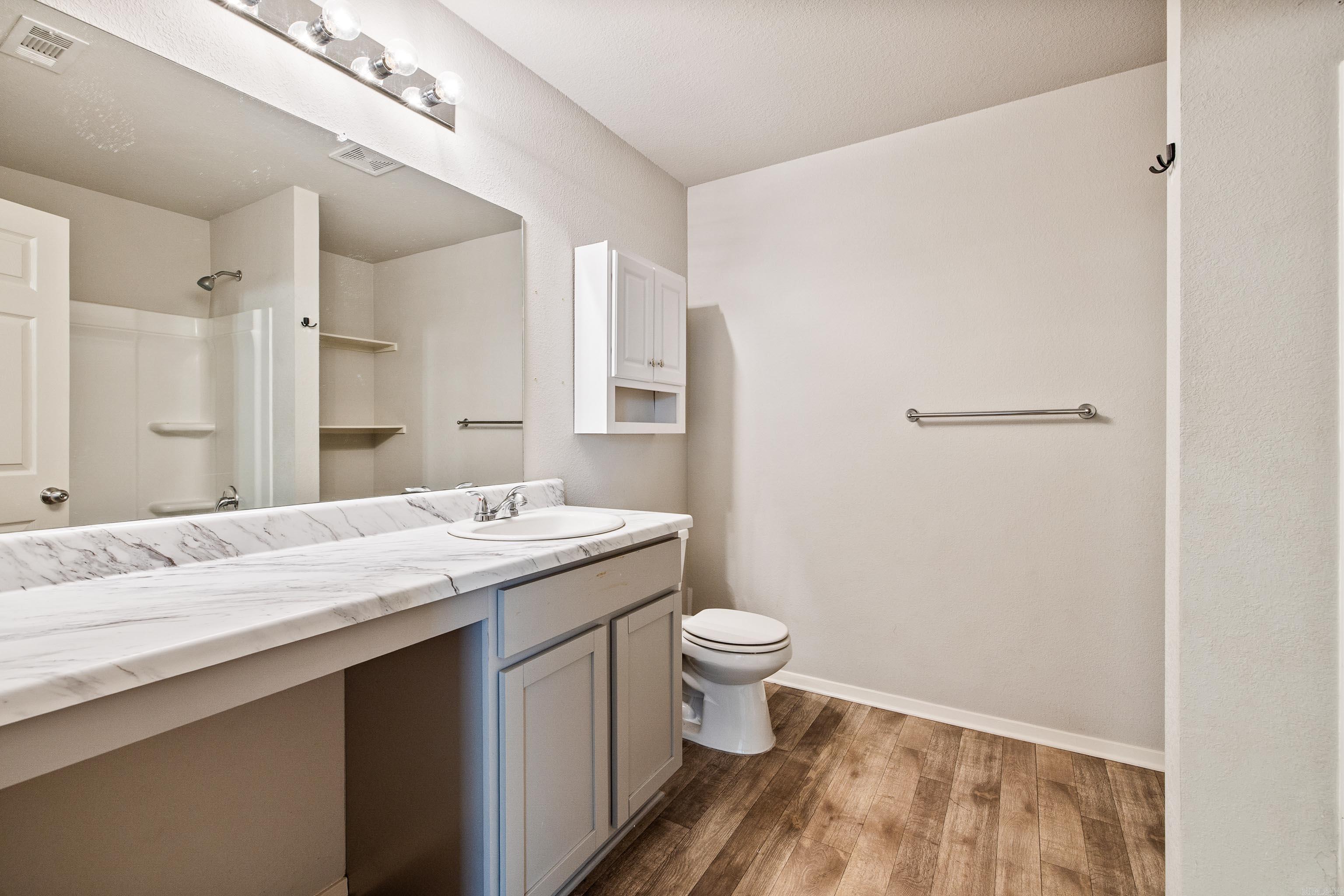 4448 Olympic Dr  Benton, AR