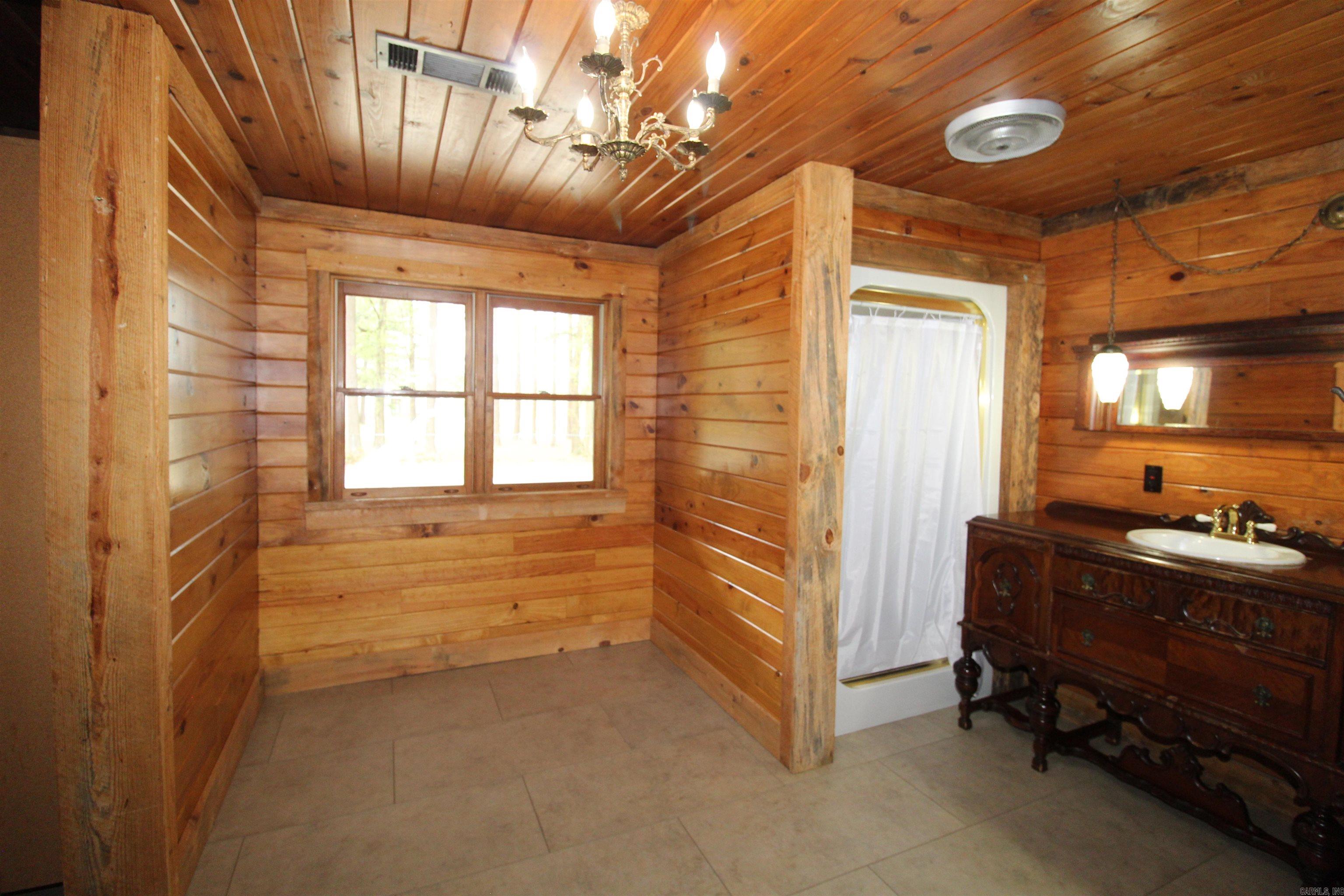 1376 Grant 56 Sheridan, AR 72150