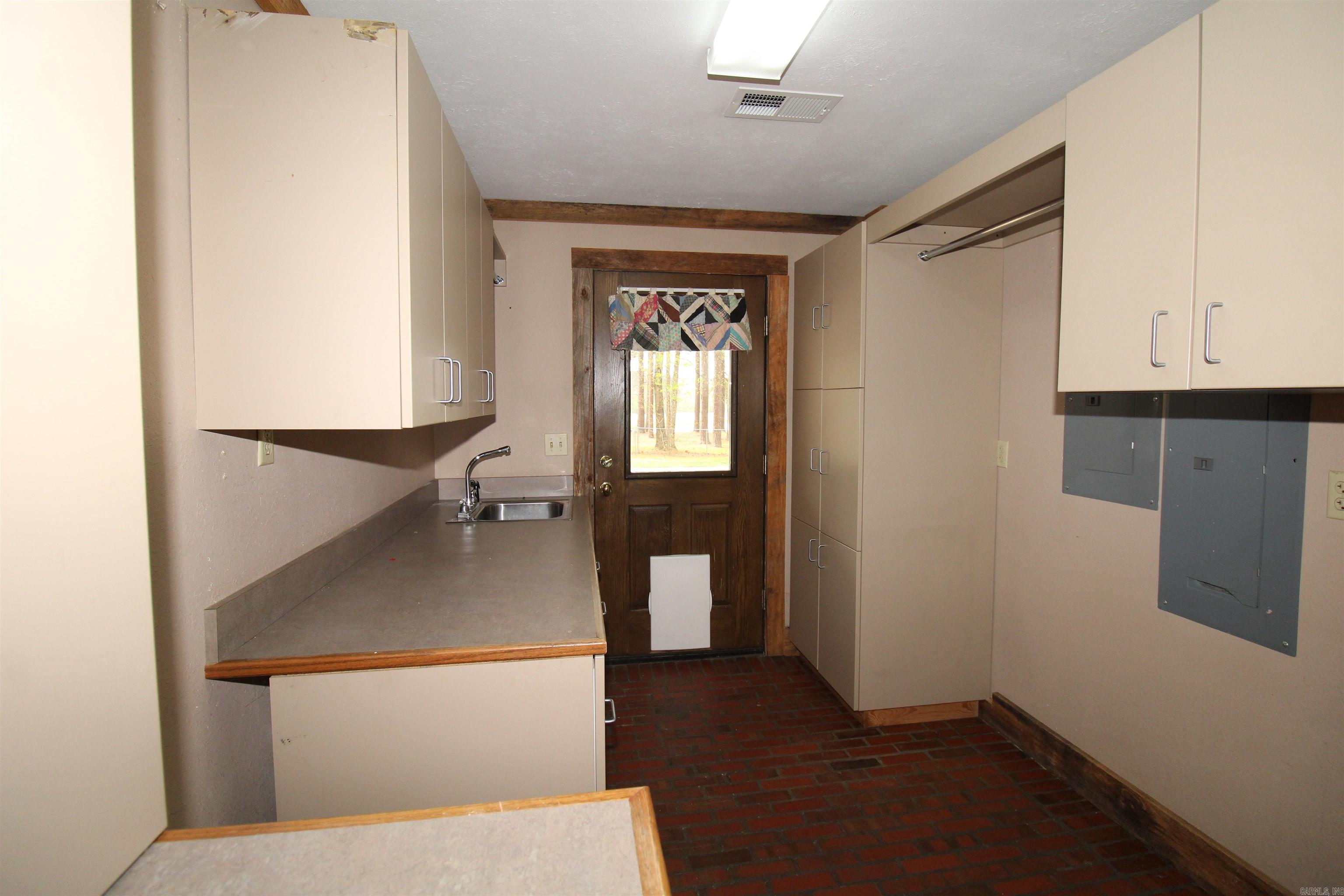 1376 Grant 56 Sheridan, AR 72150