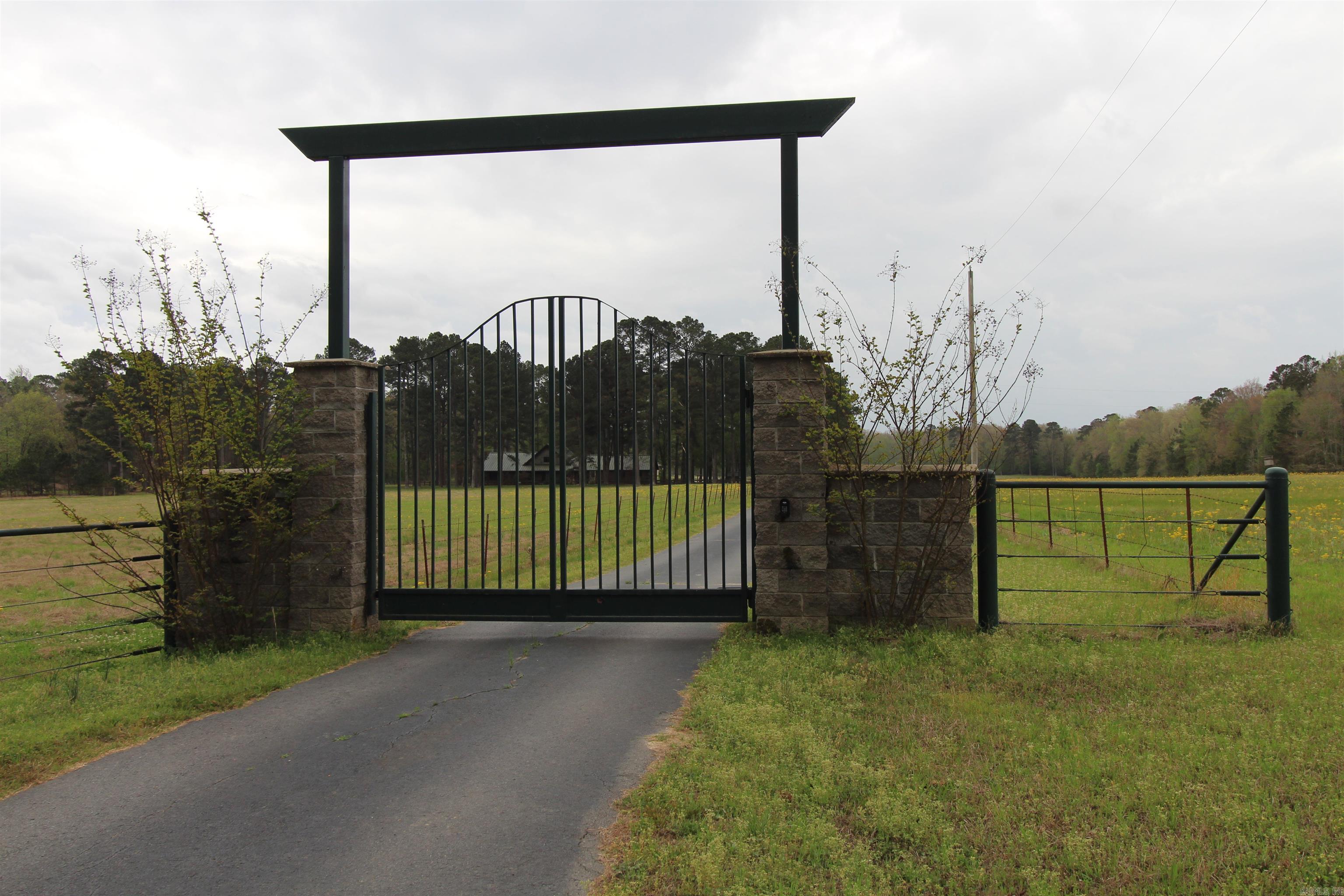 1376 Grant 56 Sheridan, AR 72150