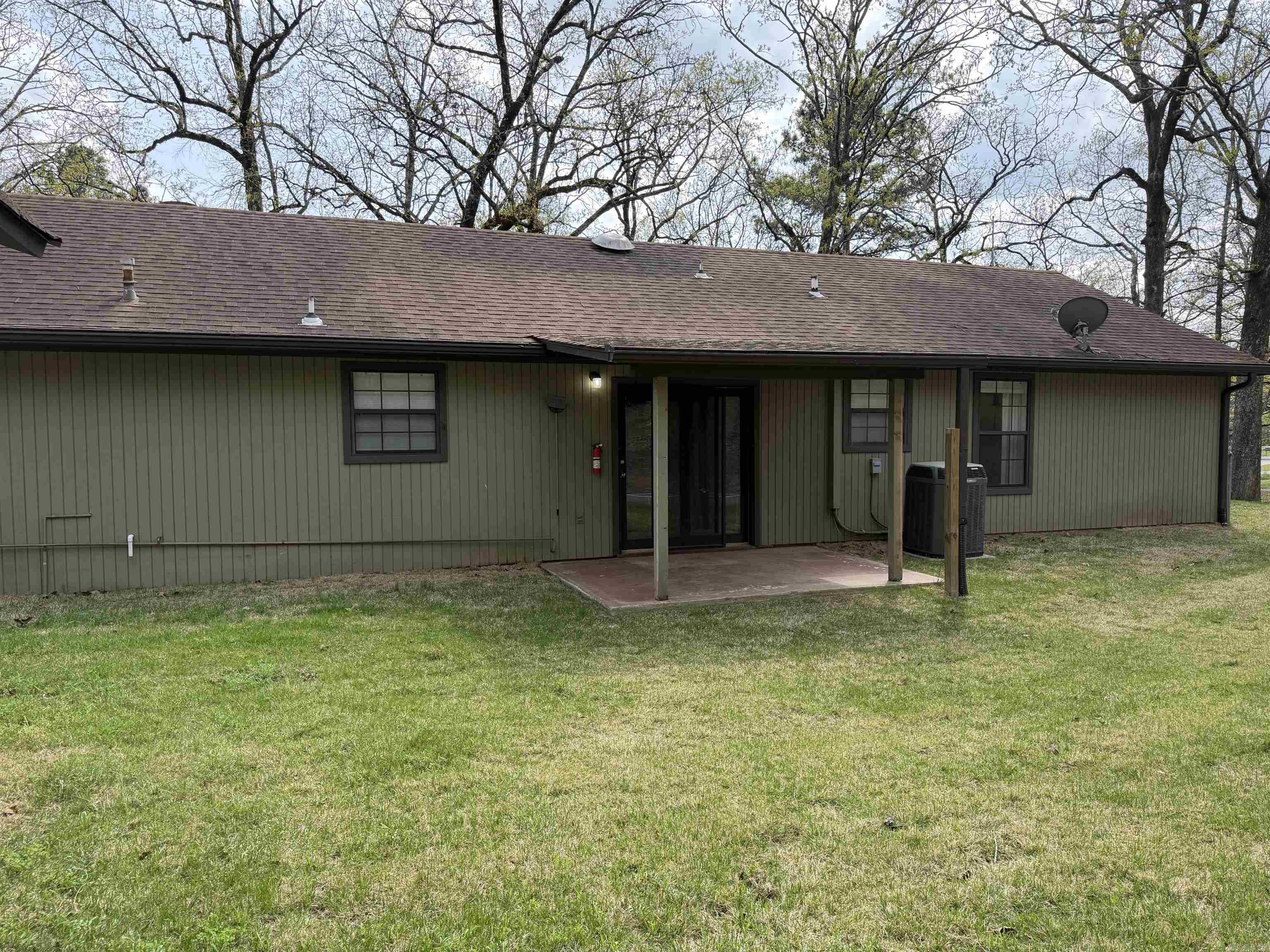 6 Cottontail  Conway, AR